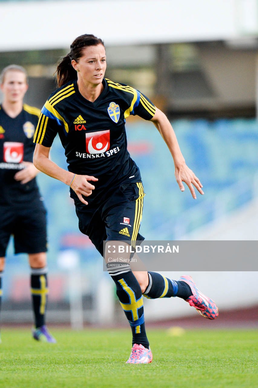 Lotta Schelin