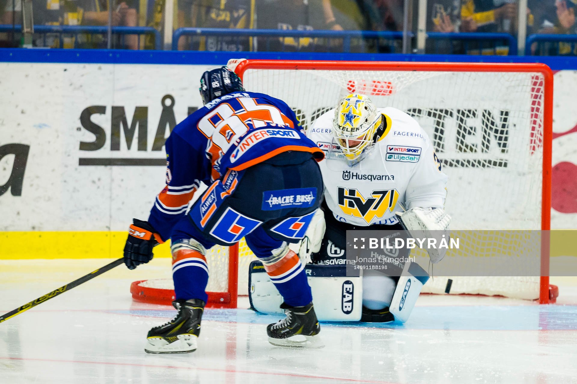 Växjös Liam Reddox gör 1-0 målet