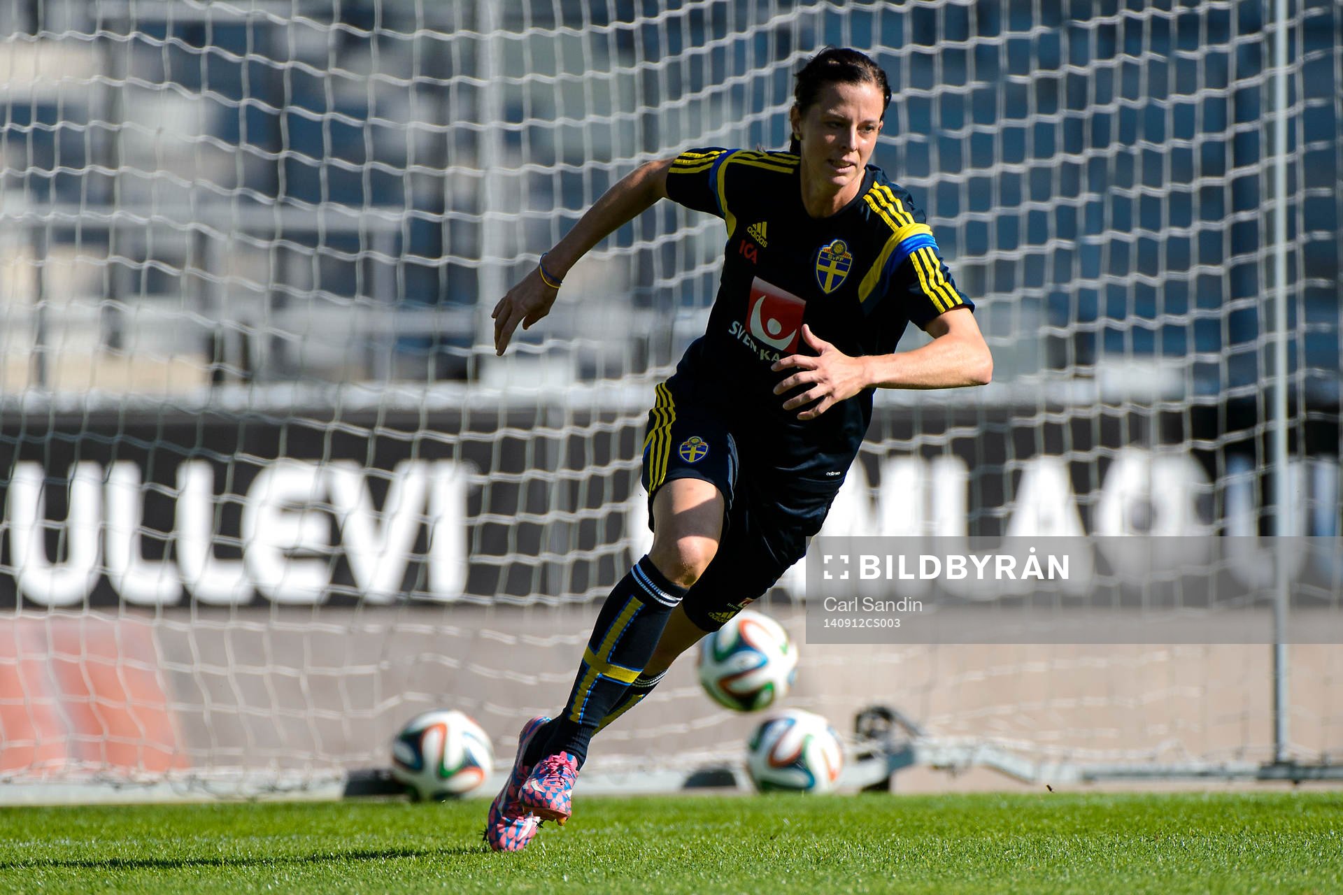 Lotta Schelin