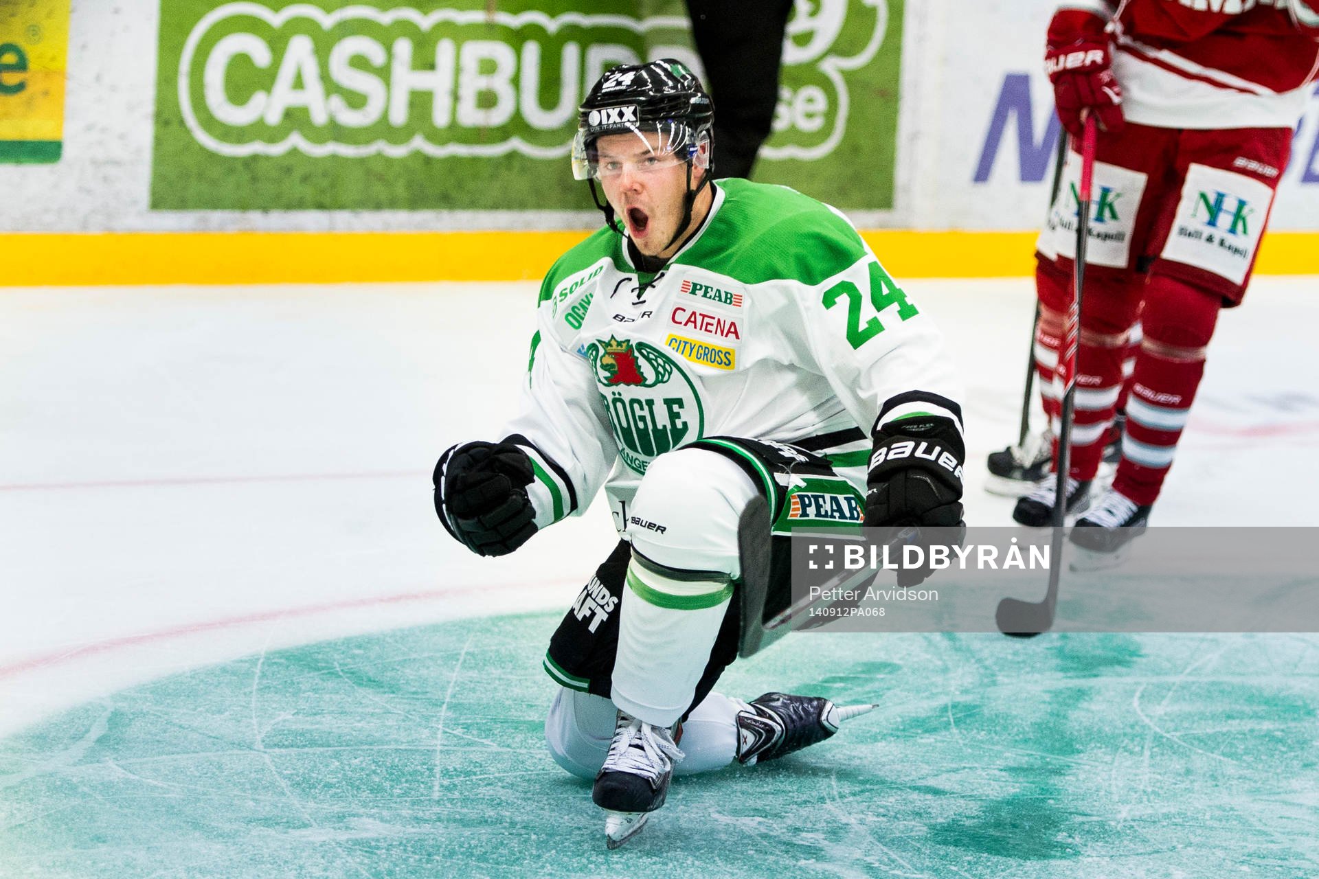 Rögles Peter LeBlanc jublar