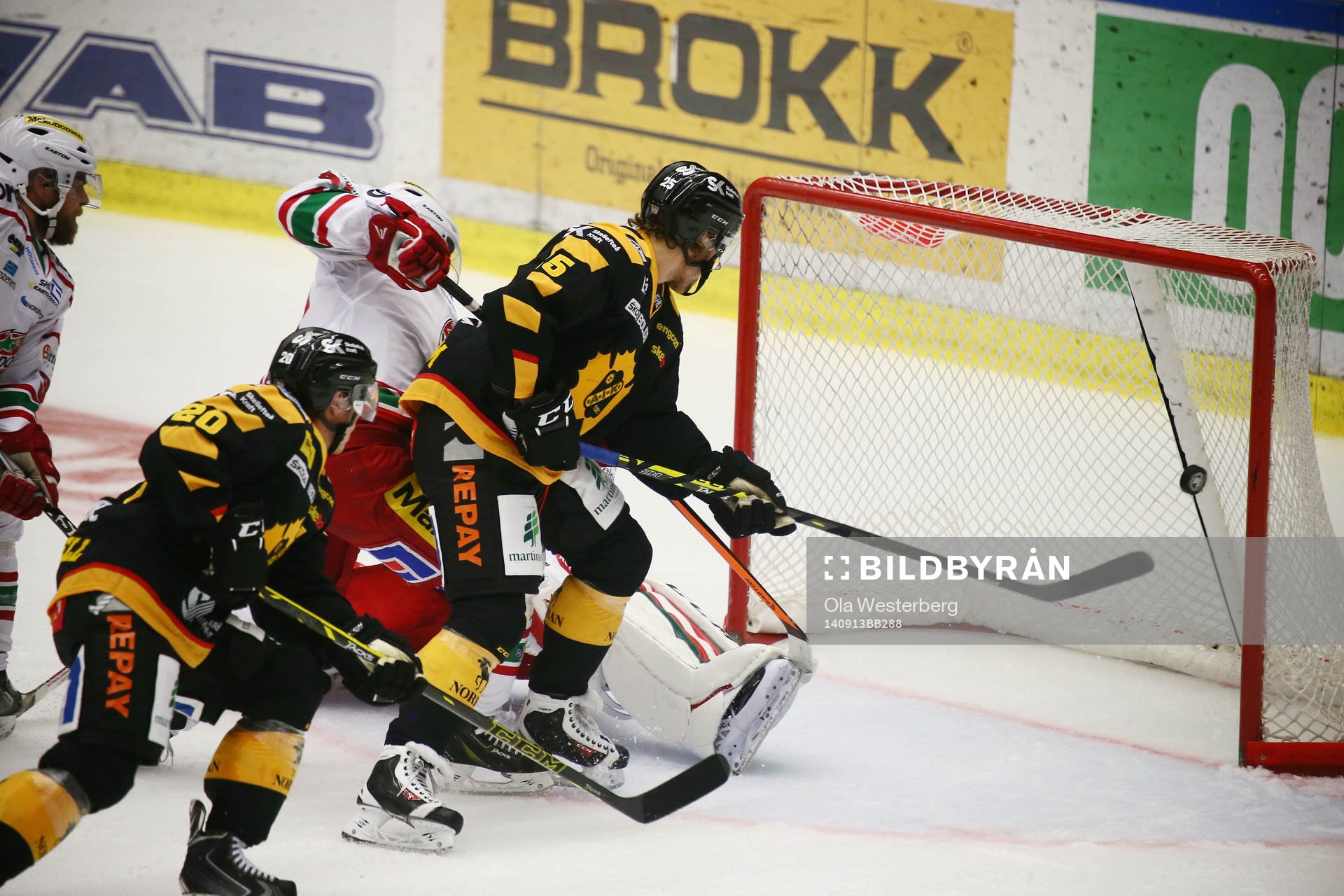 Skellefteås Axel Holmström gör mål