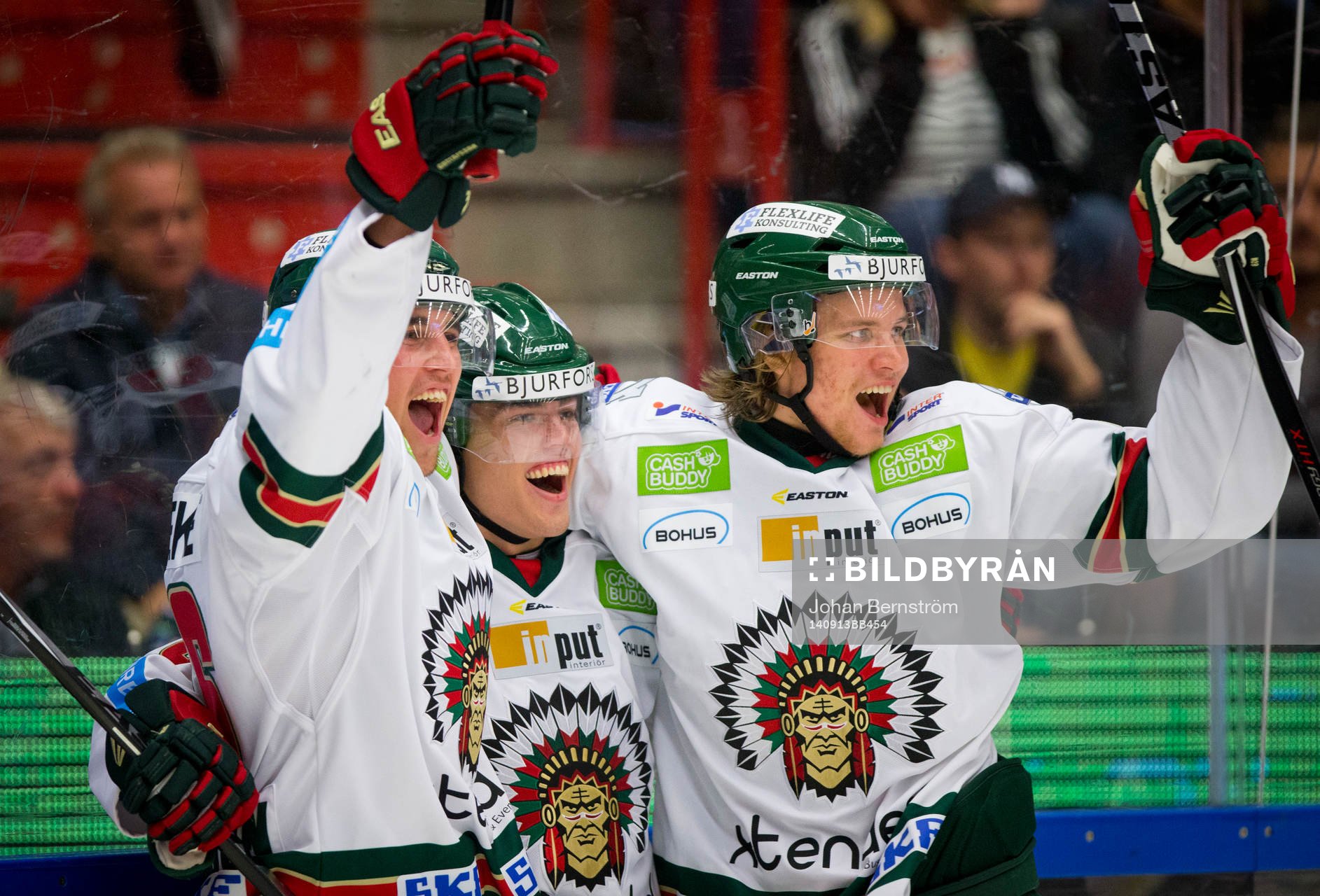 Frölundas Andreas Johnson gör 1-1 och jublar med Erik