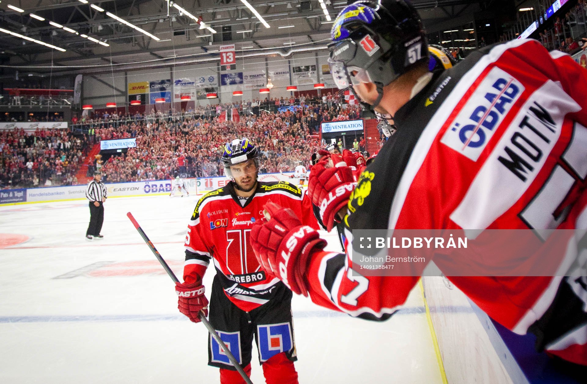 Örebros Martin Johansson jublar
