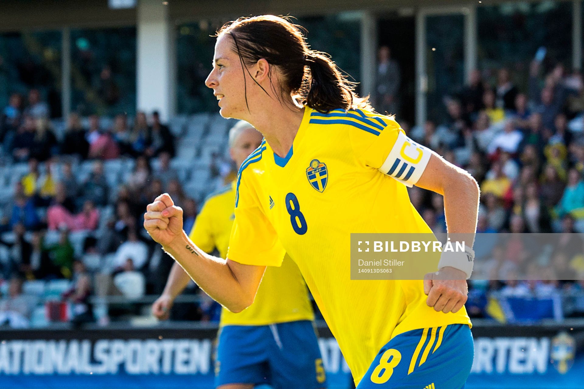 Sveriges Lotta Schelin jublar