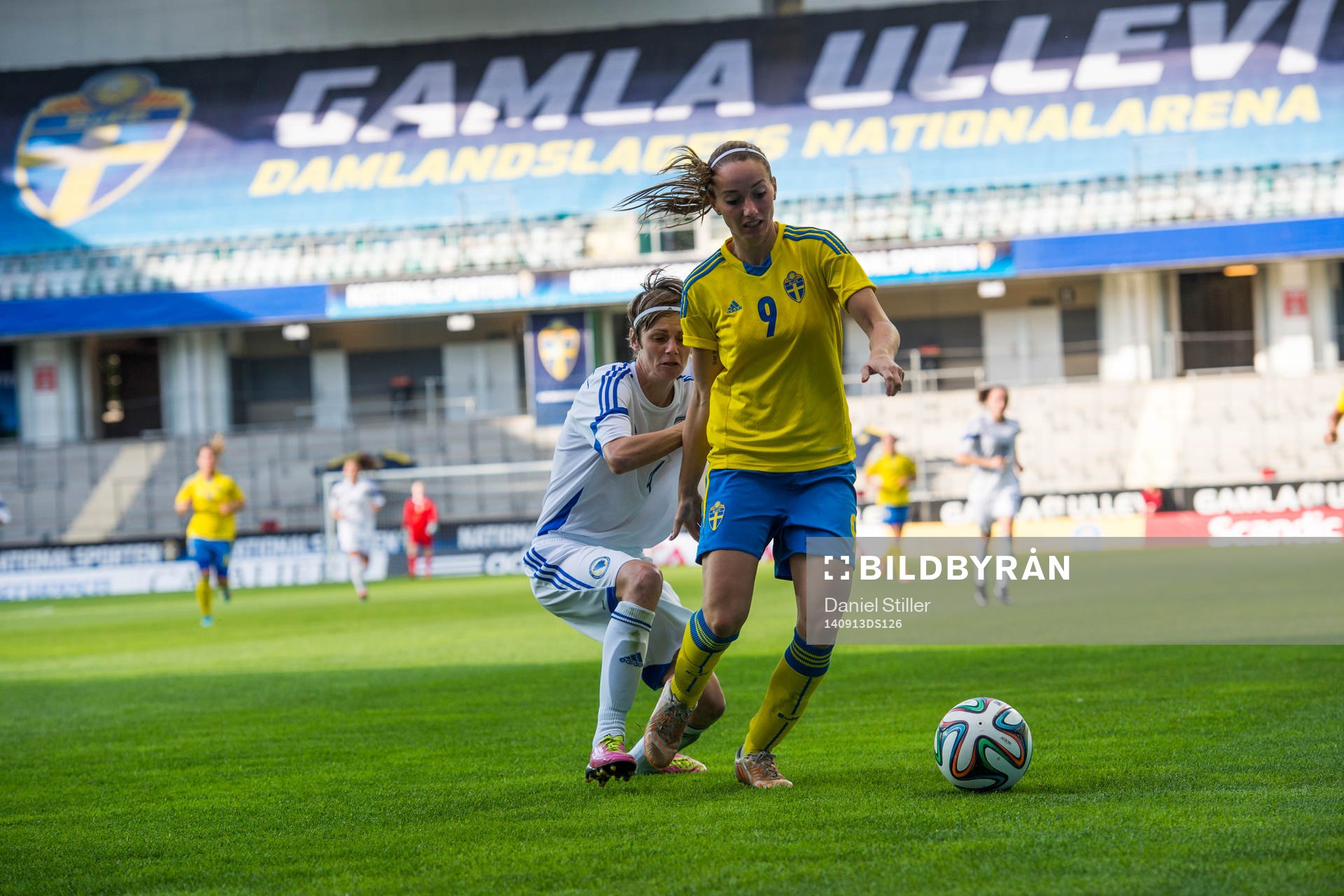 Sveriges Kosovare Asllani