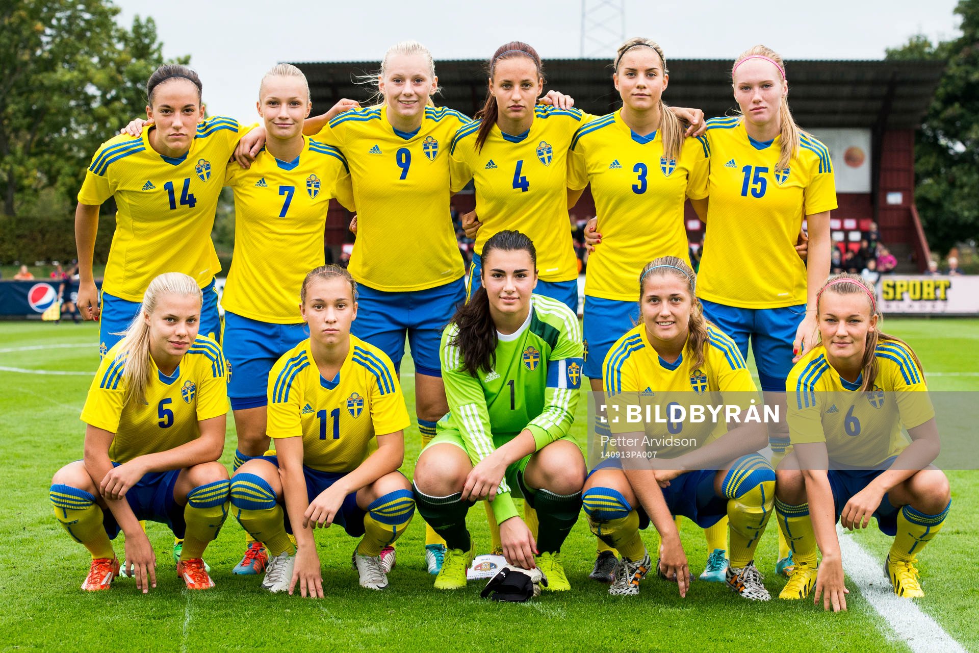 Sveriges startelva övre raden från vänster, Anna Klara