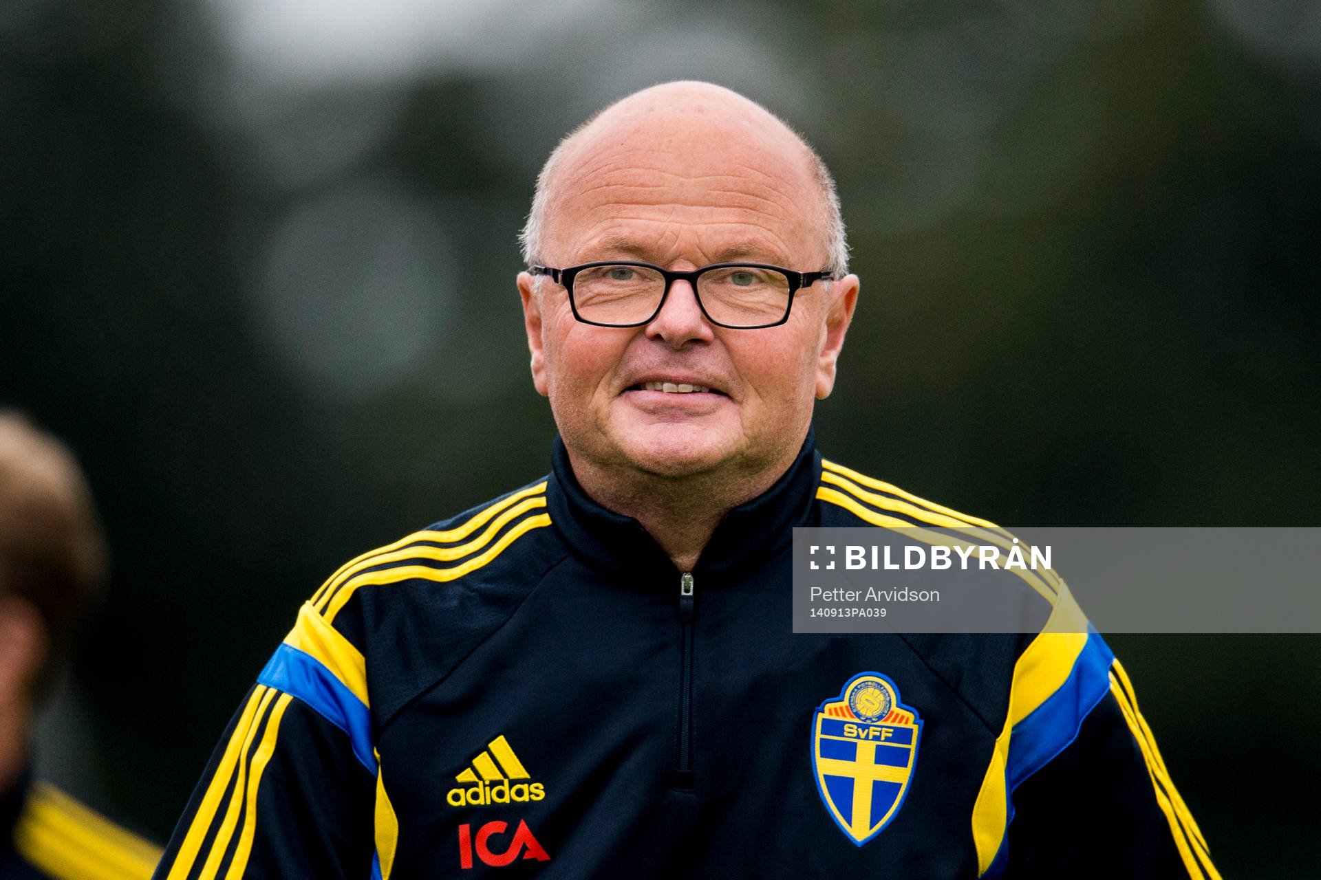 Sveriges förbundskapten Calle Barrling under fotbollsmatchen i kvalet till EM för F19 mellan Sverige och Moldavien den 13 september 2014 i Kristianstad.