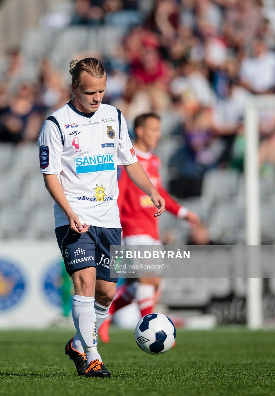 Gefles Jesper Florén ser deppig ut