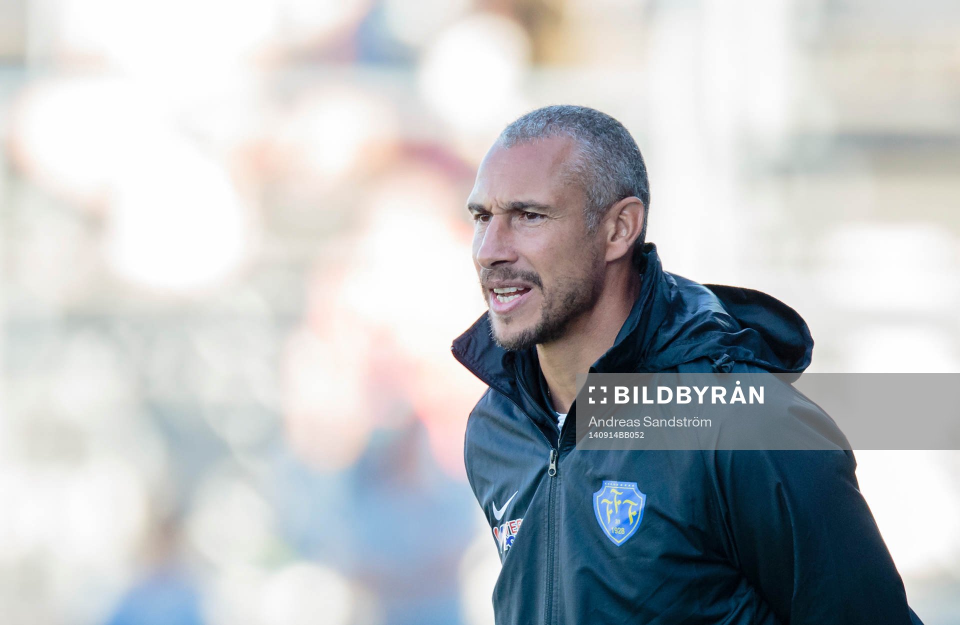 Falkenbergs tränare Henrik Larsson