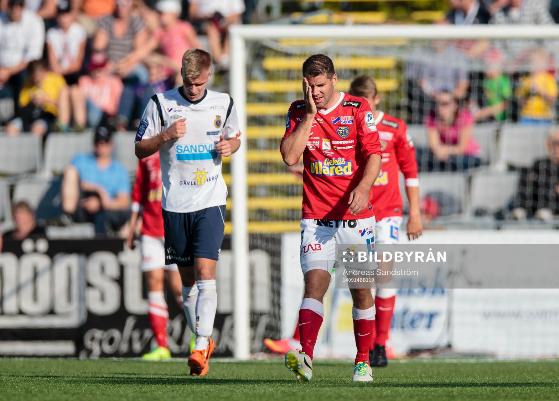 Falkenbergs Stefan Rodevåg ser deppig ut