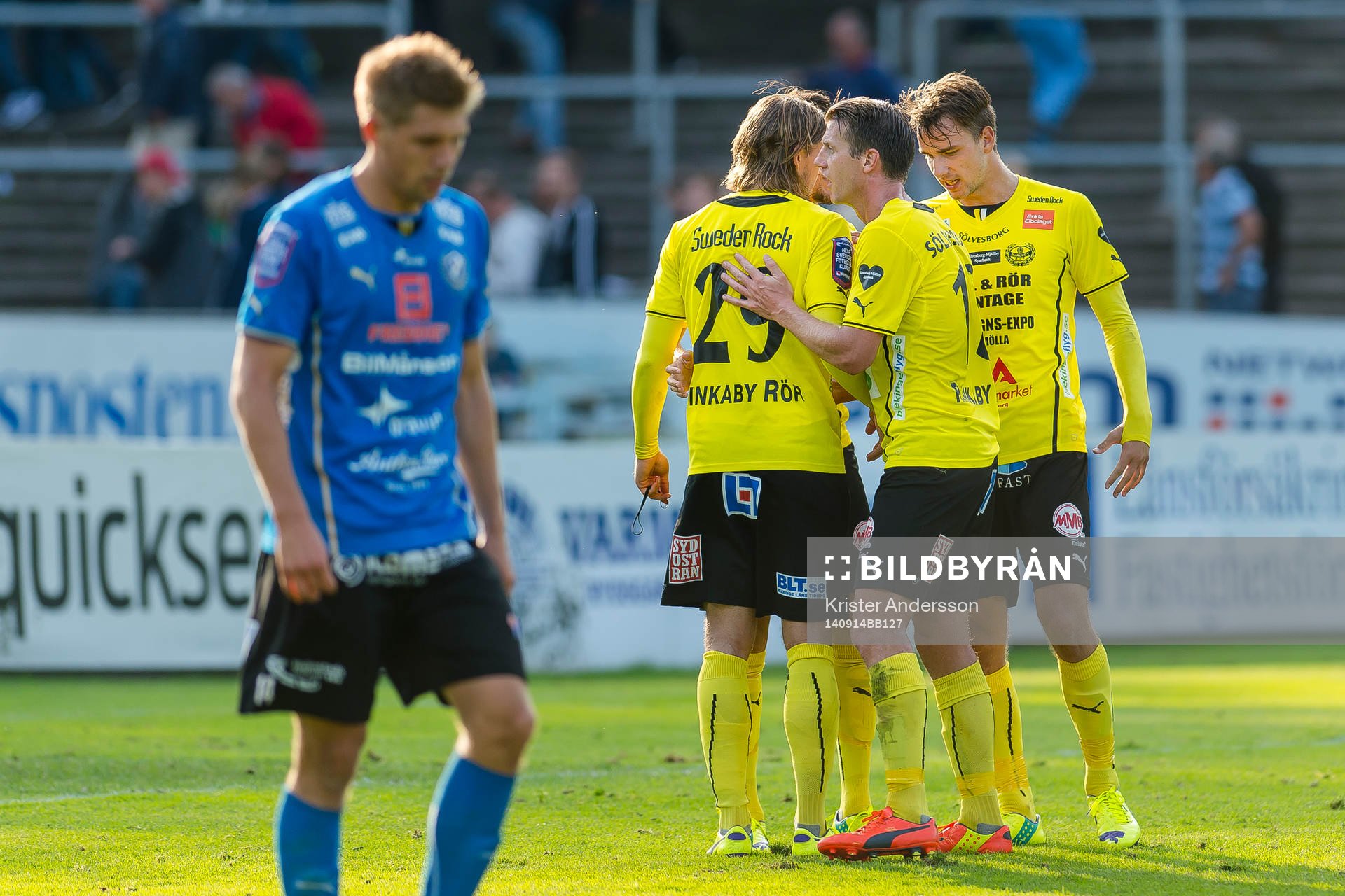 Mjällbys spelare jublar