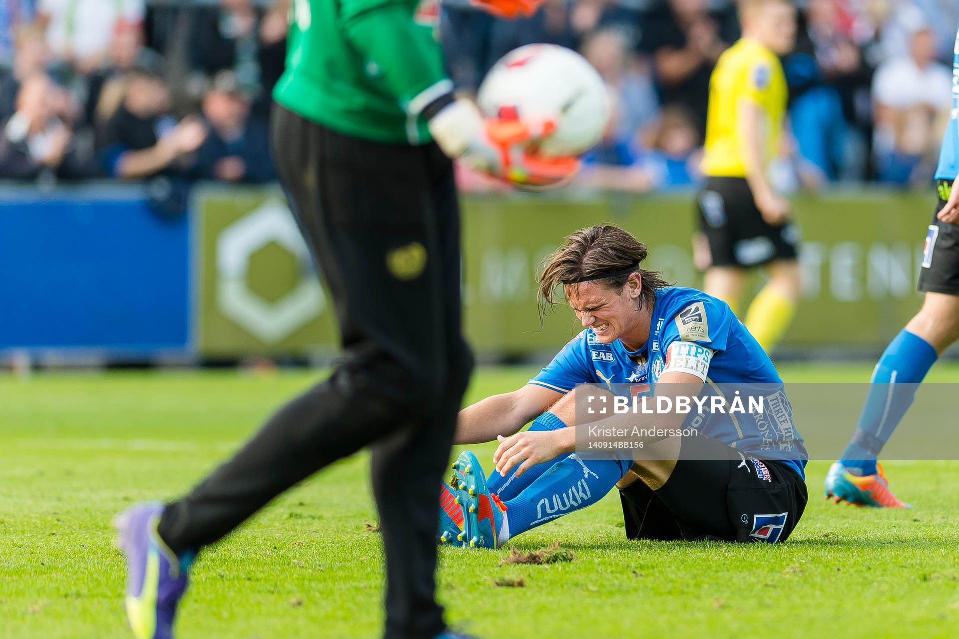Halmstads Marcus Antonsson har ont och deppar