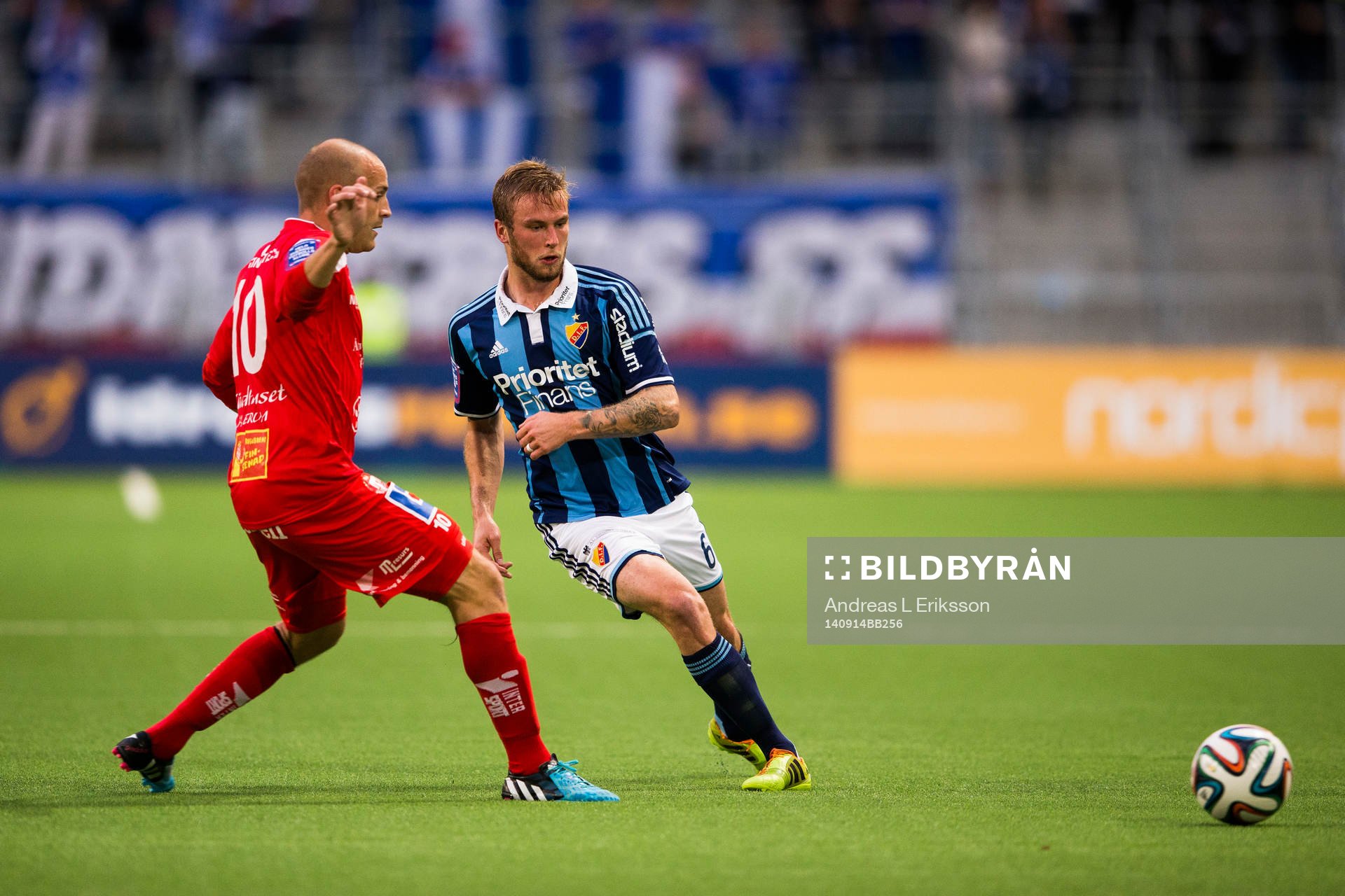 Åtvidabergs Daniel Sjölund och Djurgårdens Aleksander