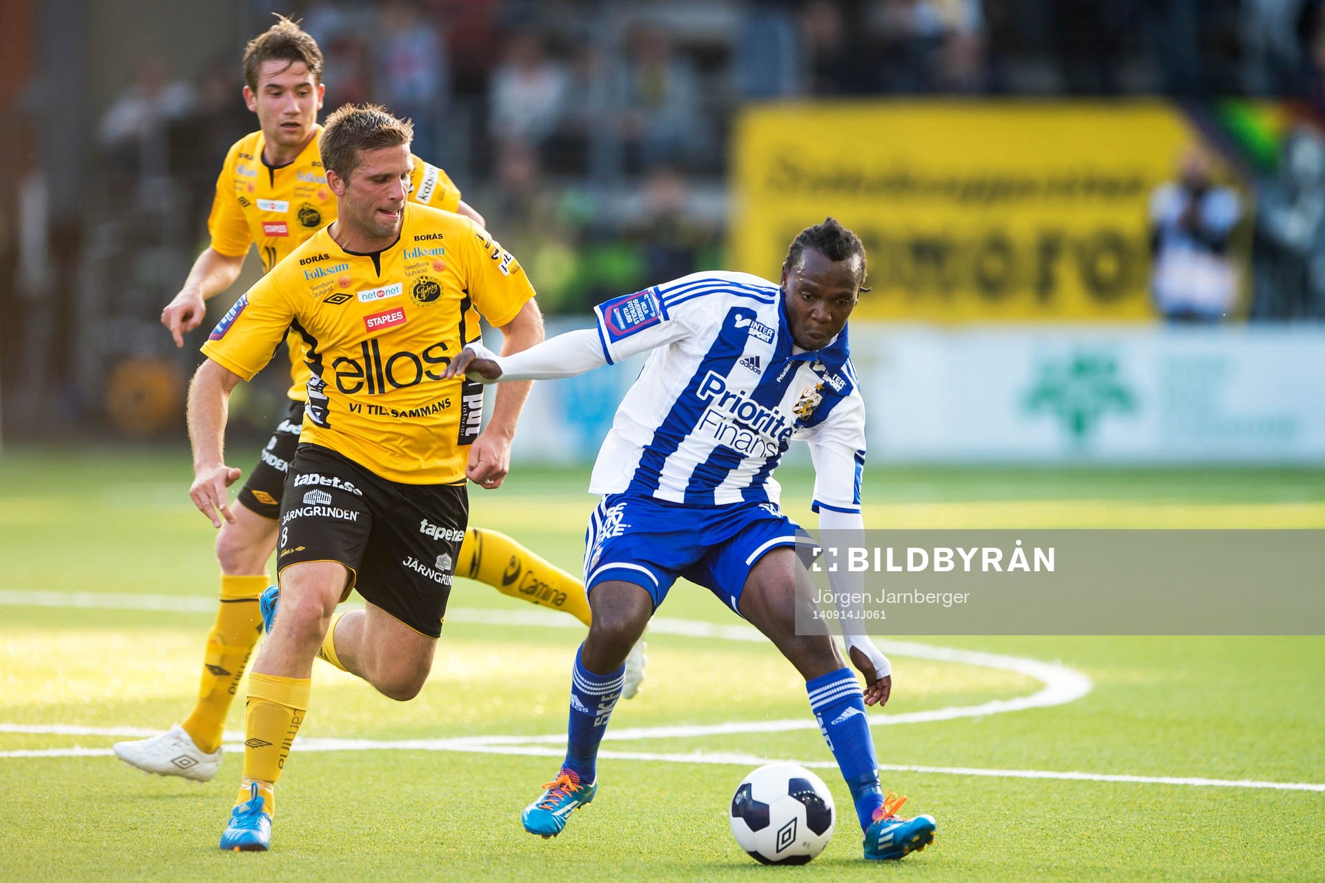 IFK Göteborgs May Mahlangu och Elfsborgs Anders Svensson