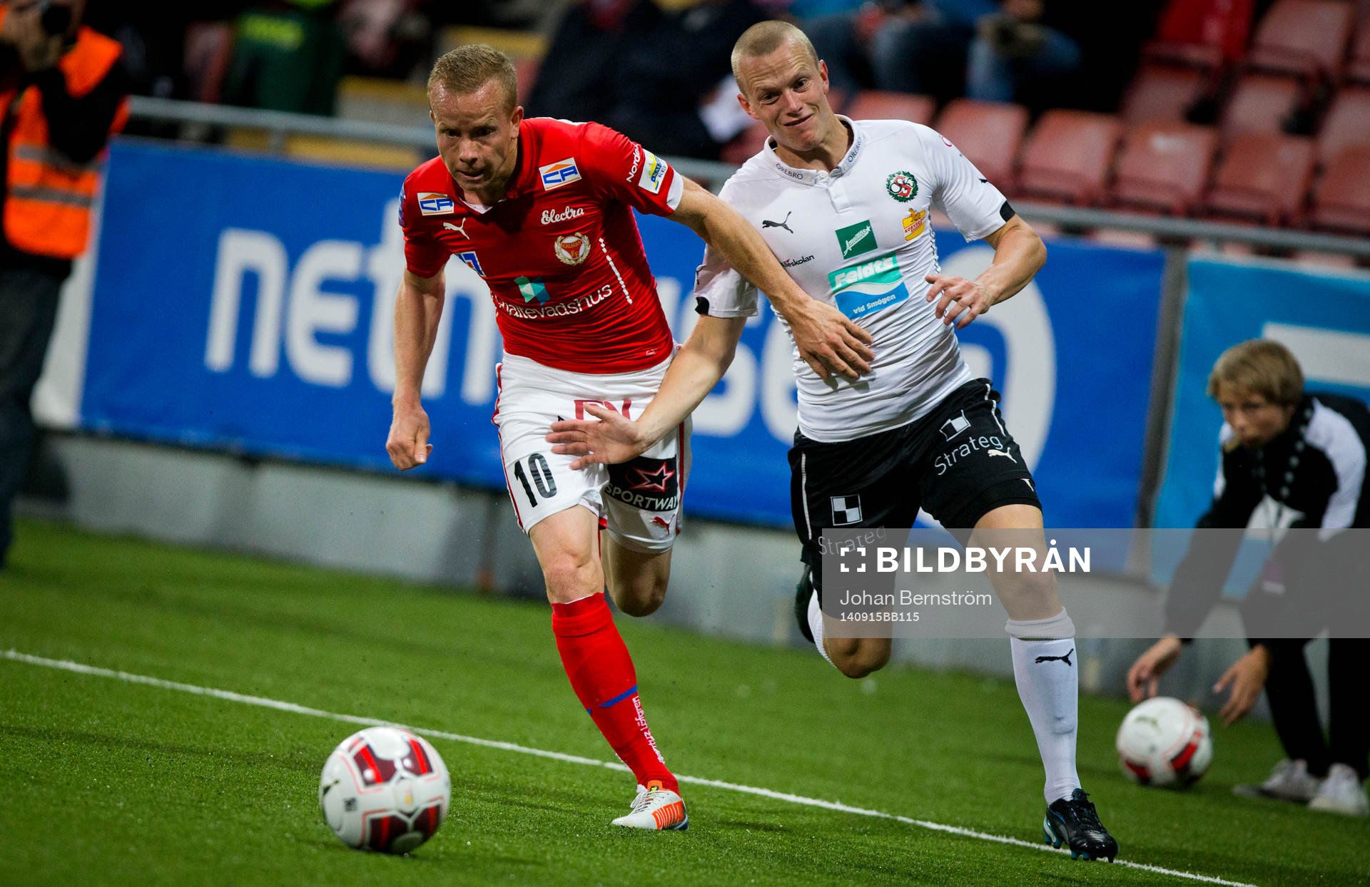 Örebros Daniel Gustavsson och Kalmars Tobias Eriksson i