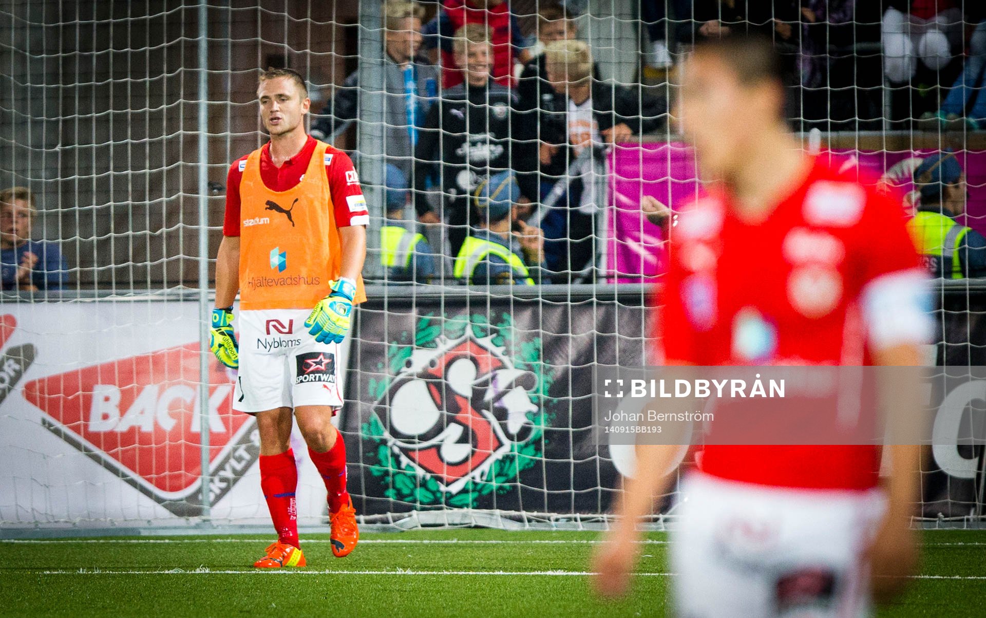 Kalmars målvakt Ole Söderberg får rött kort och Kalmars