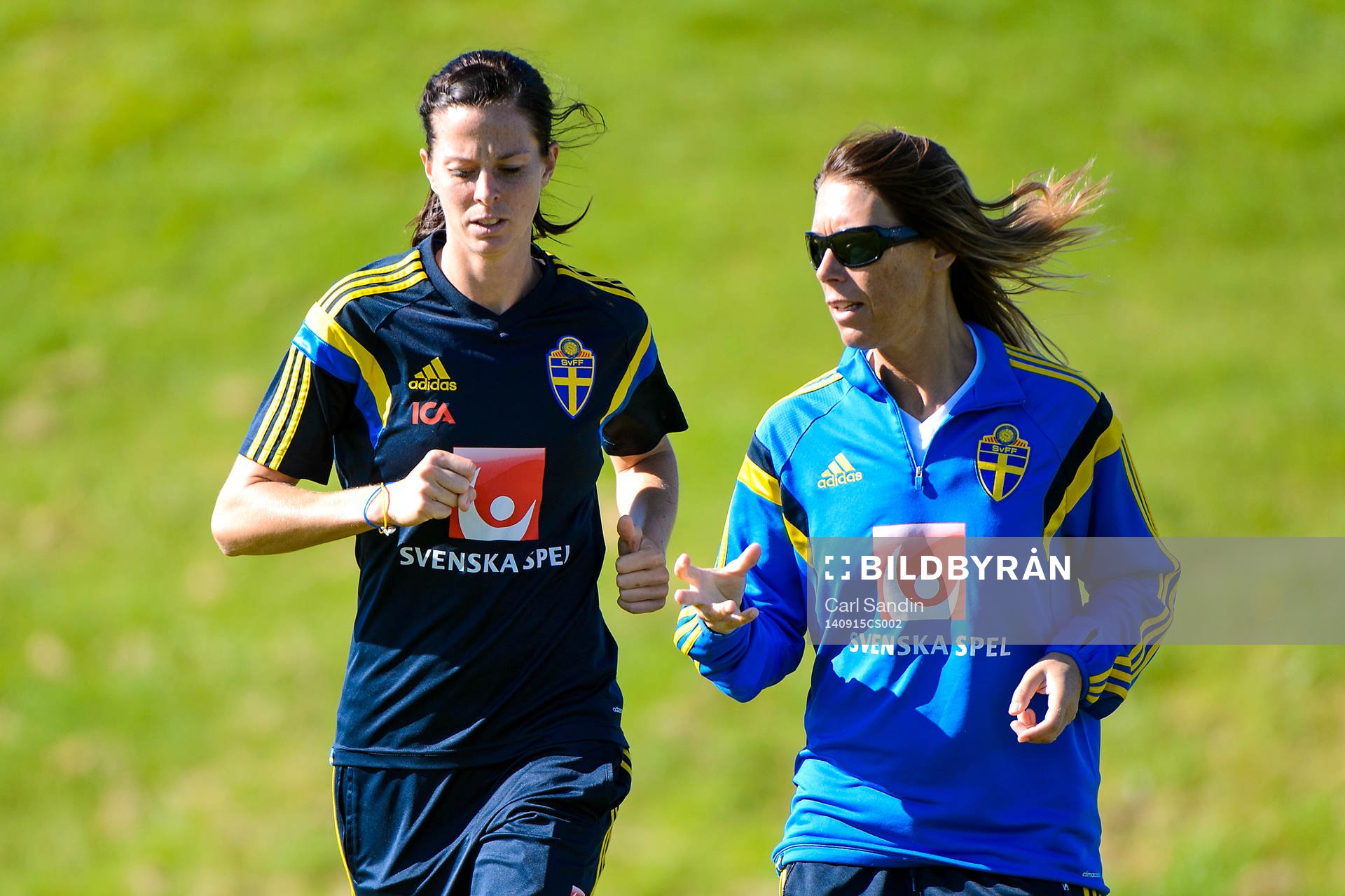 Lotta Schelin tränar med sjukgymnast Karin Schröder