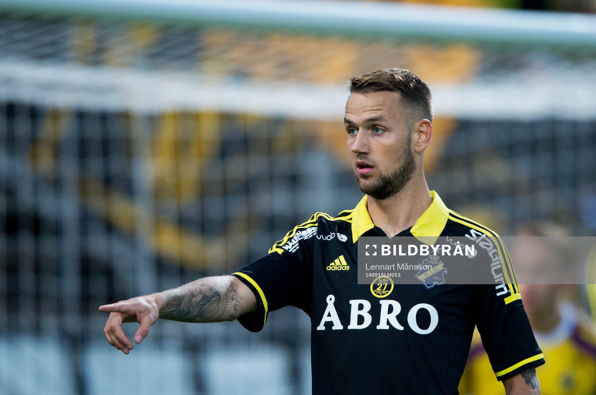 s Alexander Milosevic i matchen i allsvenskan mellan