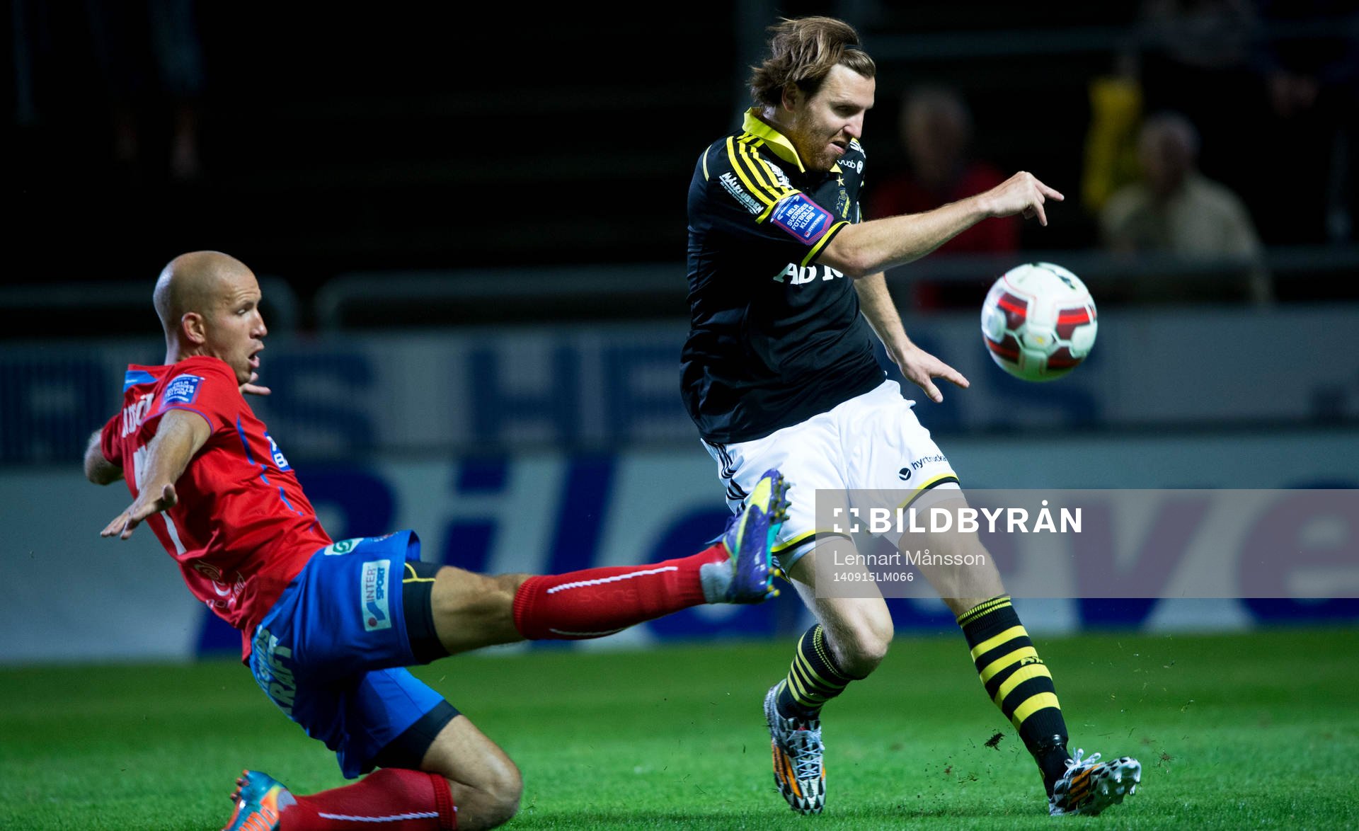 s Nils-Eric Johansson i matchen i allsvenskan mellan