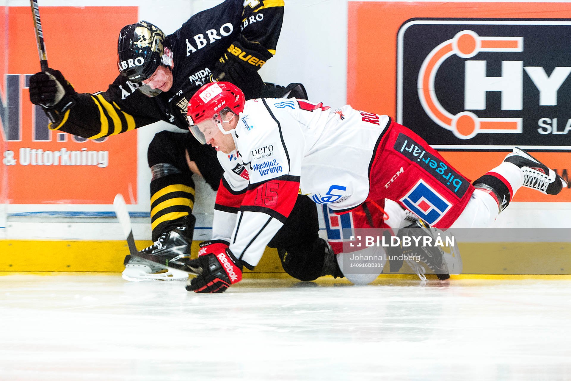 s Patric Blomdahl och Almtunas Viktor Rollin-Carlsson