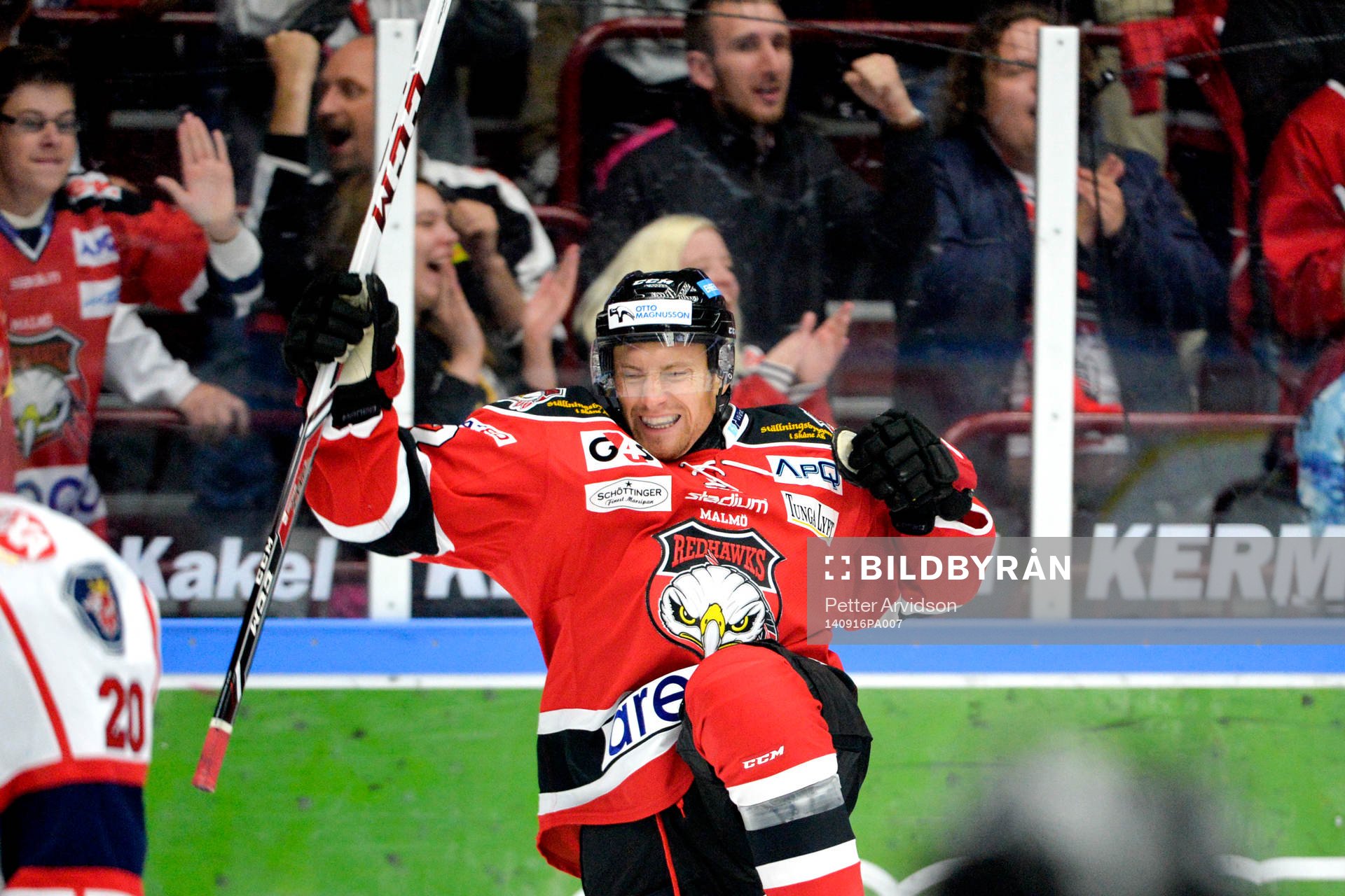Malmö Redhawks Jens Jakobs jublar