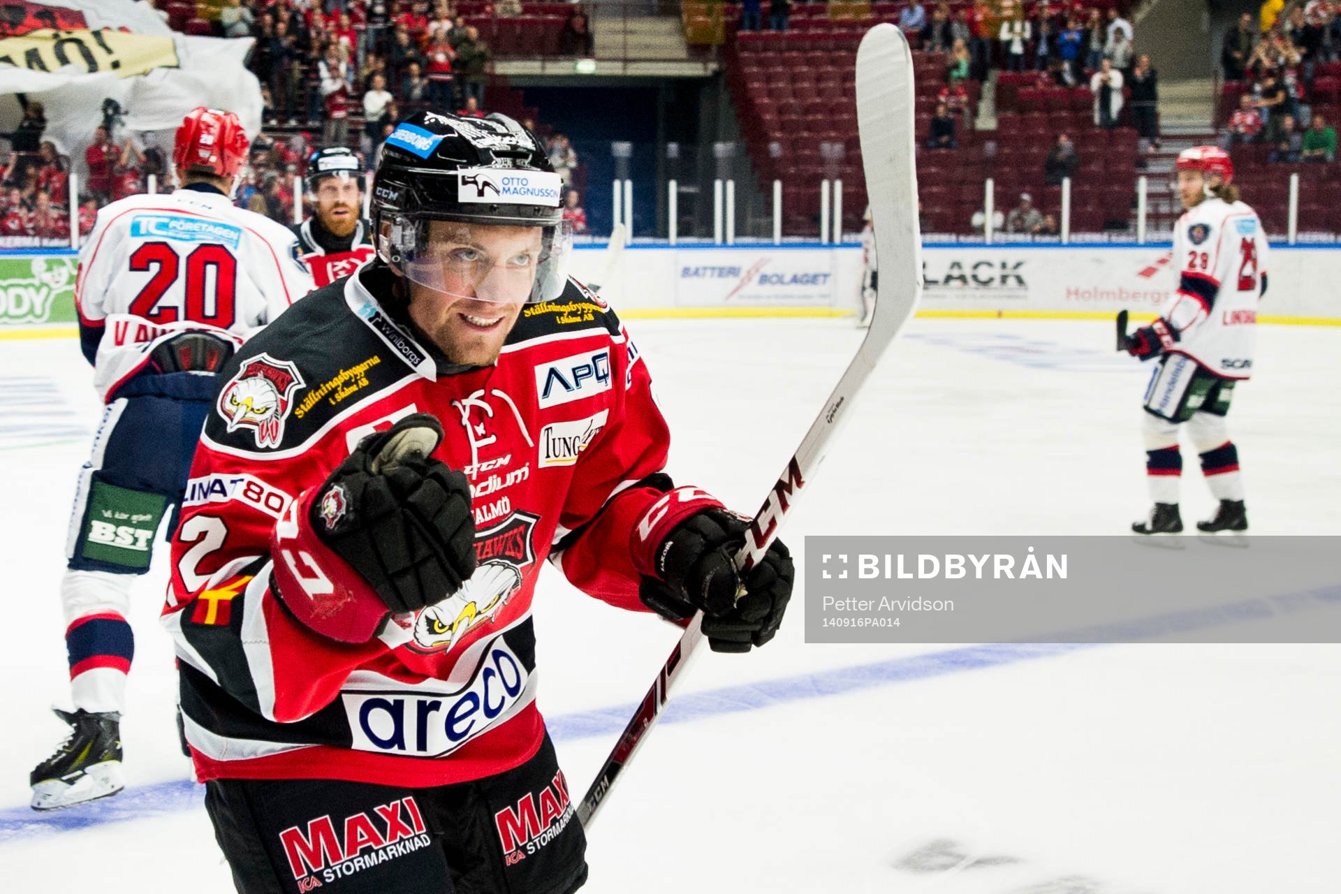 Malmö Redhawks Jens Jakobs jublar