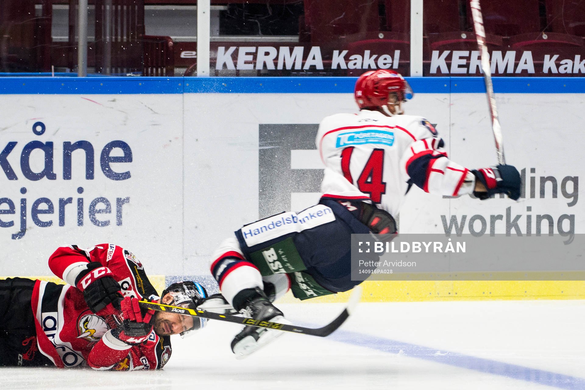 Malmö Redhawks Colin Stuart och Södertäljes Robert