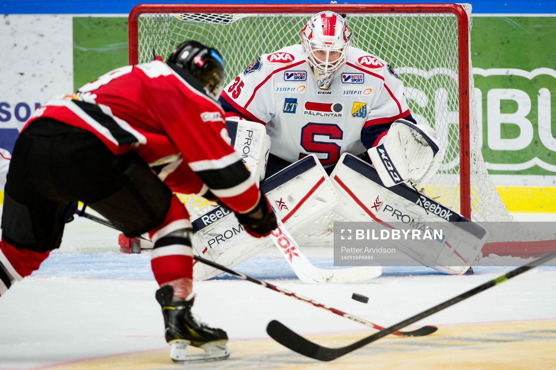 Malmö Redhawks Fredrik Storm utmanar Södertäljes