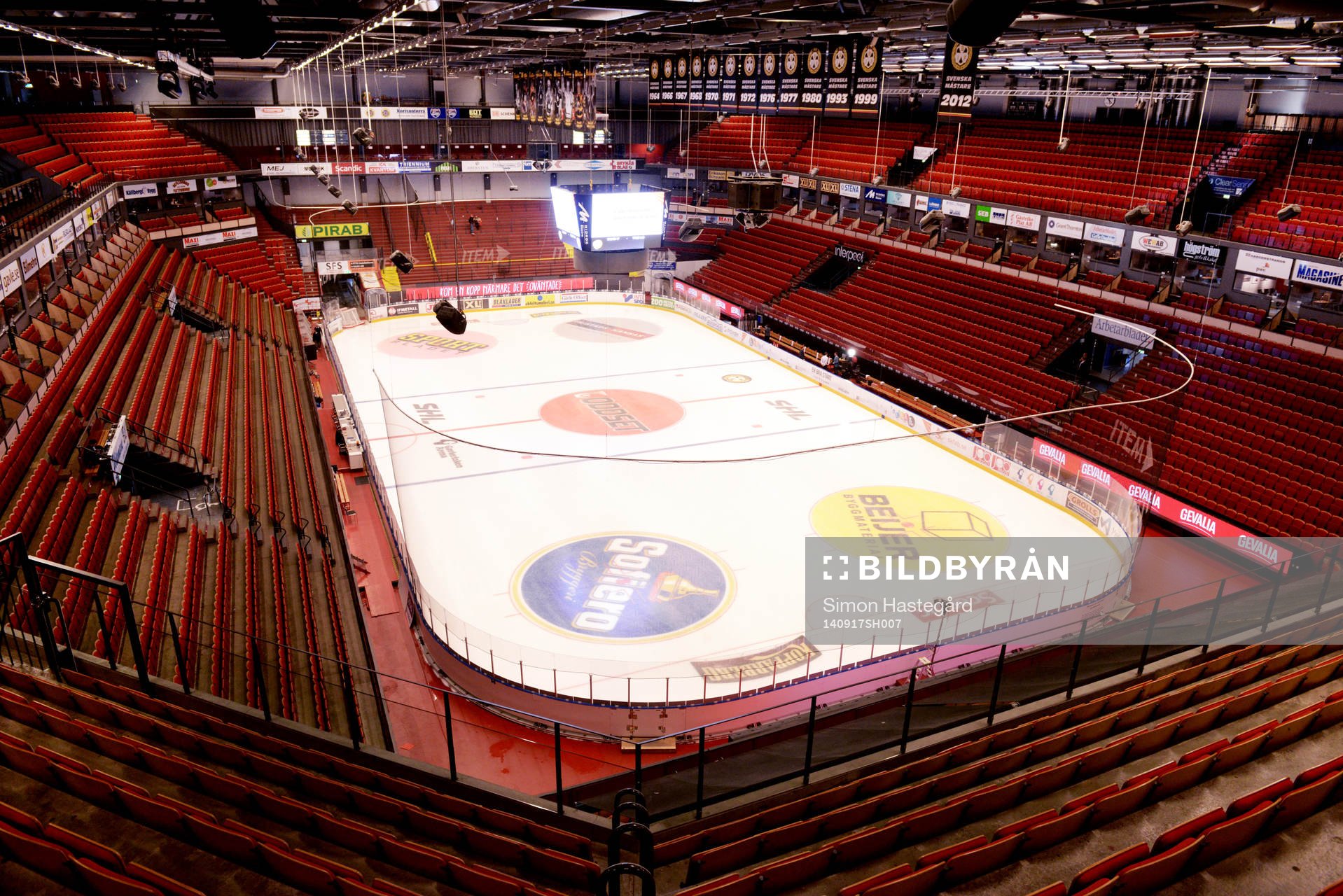 Översiktsbild över Gavlerinken arena före