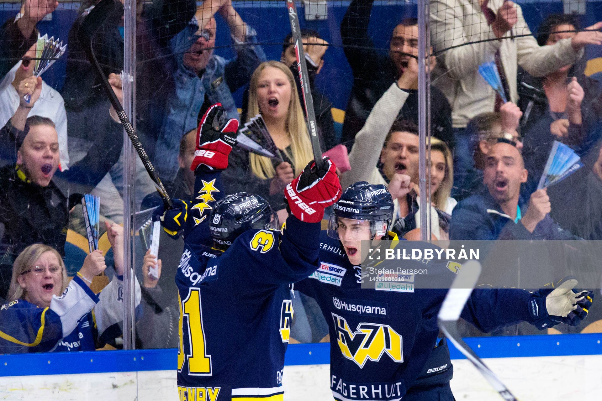 s Mattias Tedenby jublar med Erik Christensen