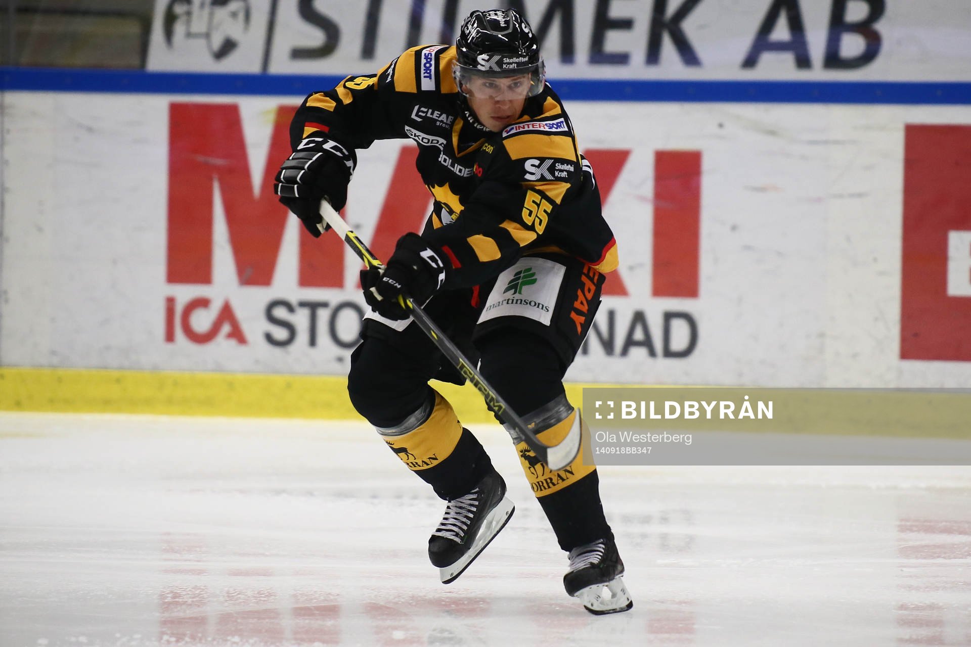 Skellefteås MArtin Sevc med puck