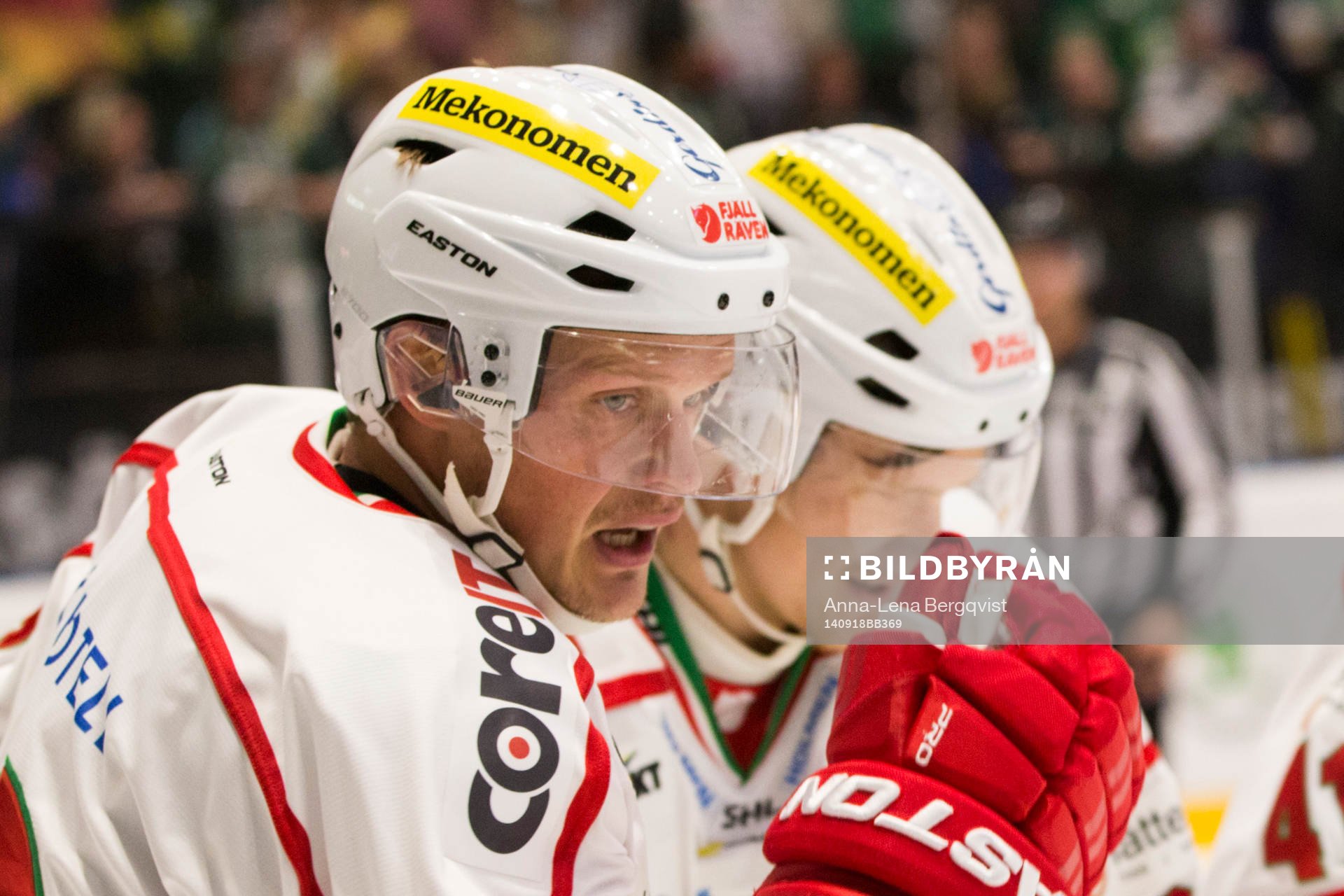 Modos Samuel Påhlsson jublar och kramas om av Simon Önerud