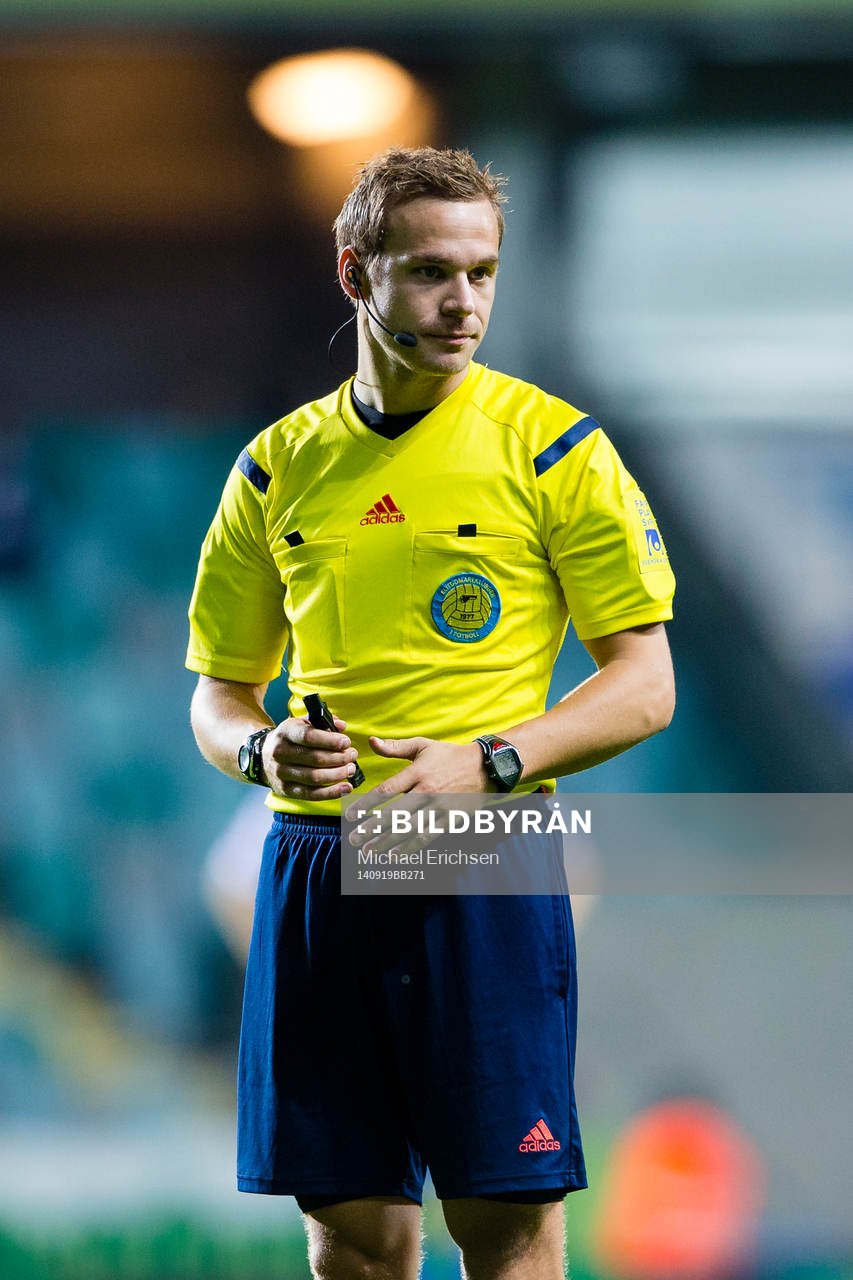 Domare Kristoffer Karlsson