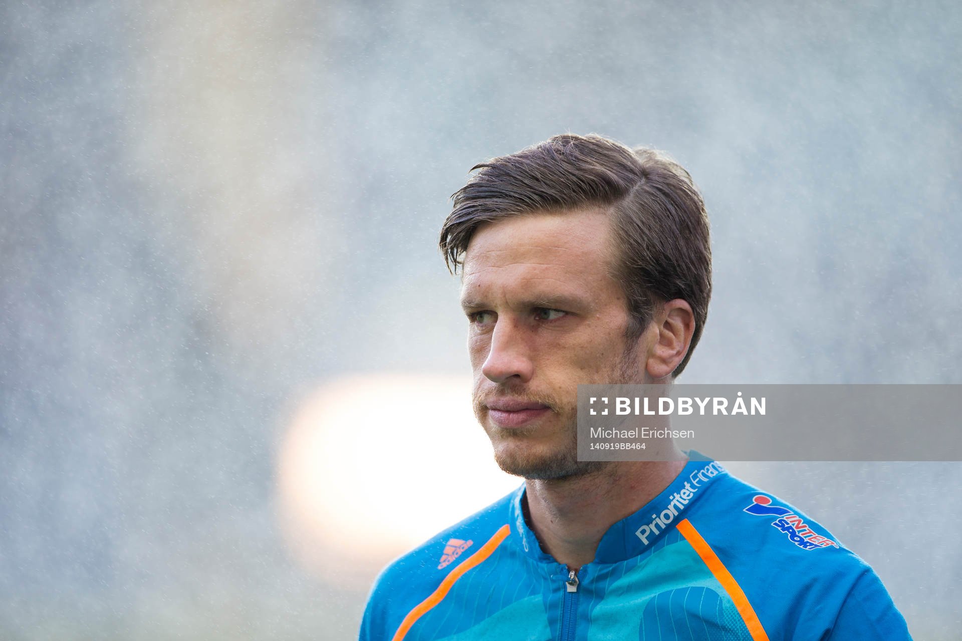 IFK Göteborgs Gustav Svensson innan fotbollsmatchen i