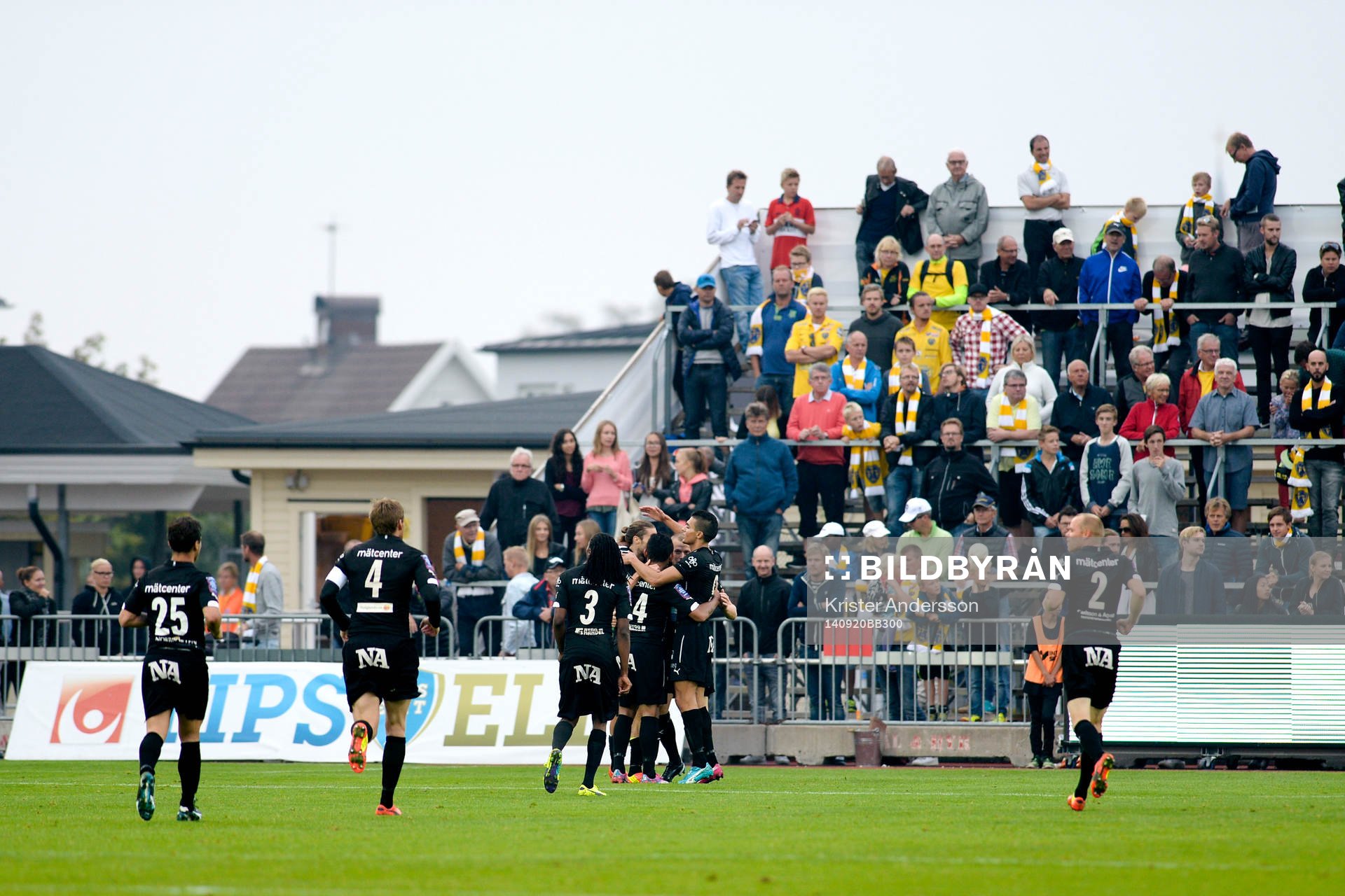 Örebros Daniel Nordmark jublar