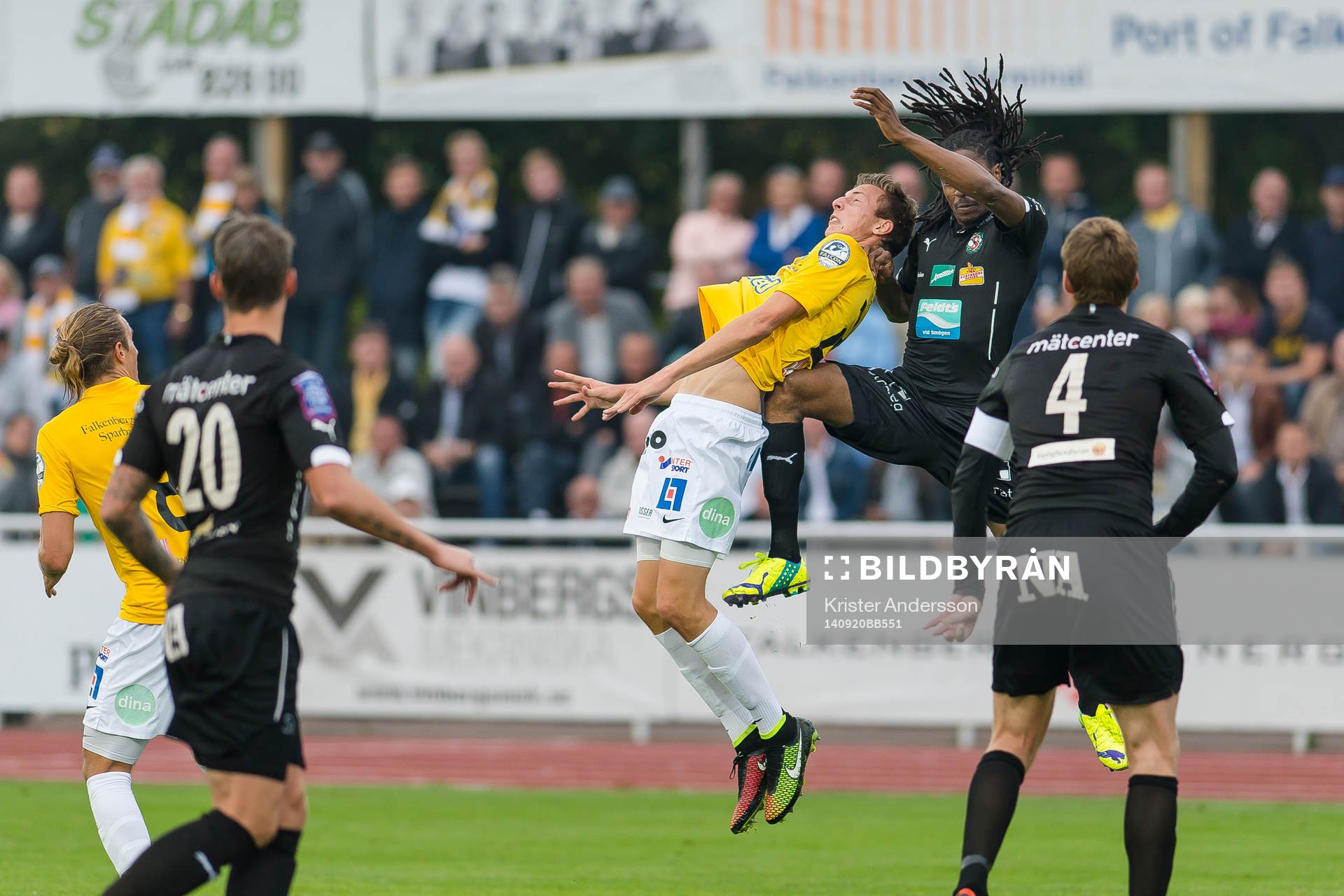 Falkenbergs Gustaf Nilsson och Örebros Ayanda Nkili