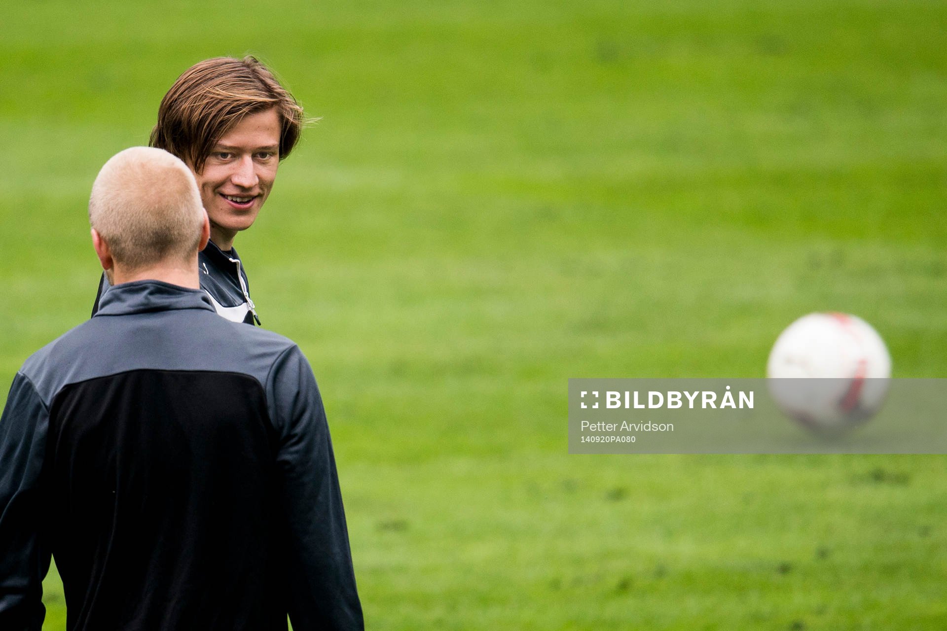 Malmö FFs Simon Thern under en träning den 20 september 2014 i Malmö.