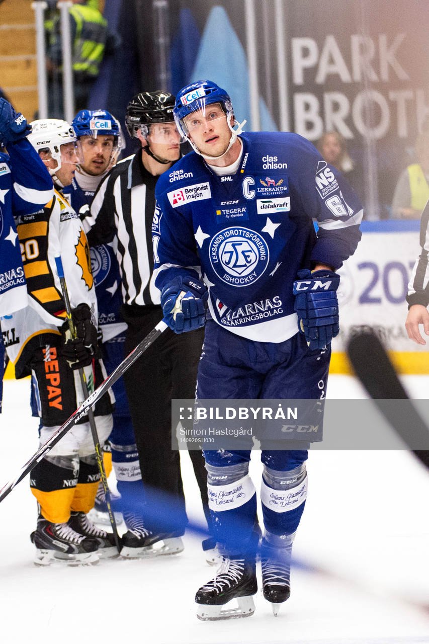 Leksands Johan Ryno åker mot båset