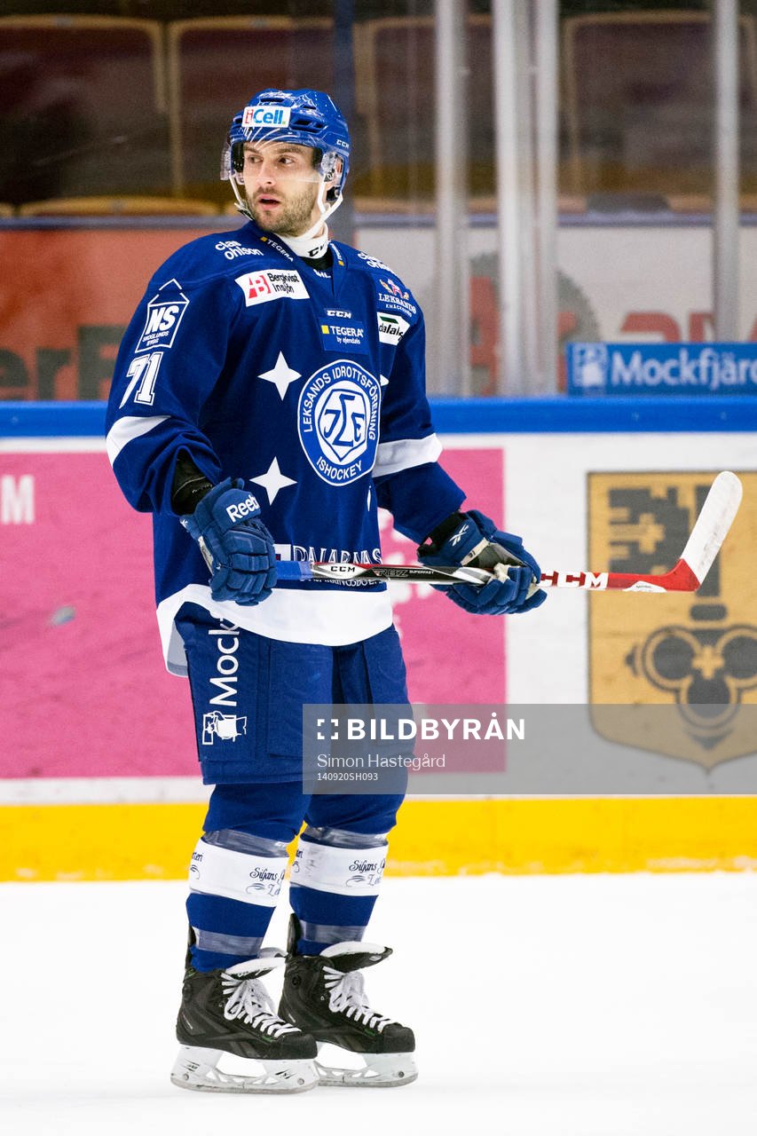 Leksands Chris Connolly på uppvärmningen före