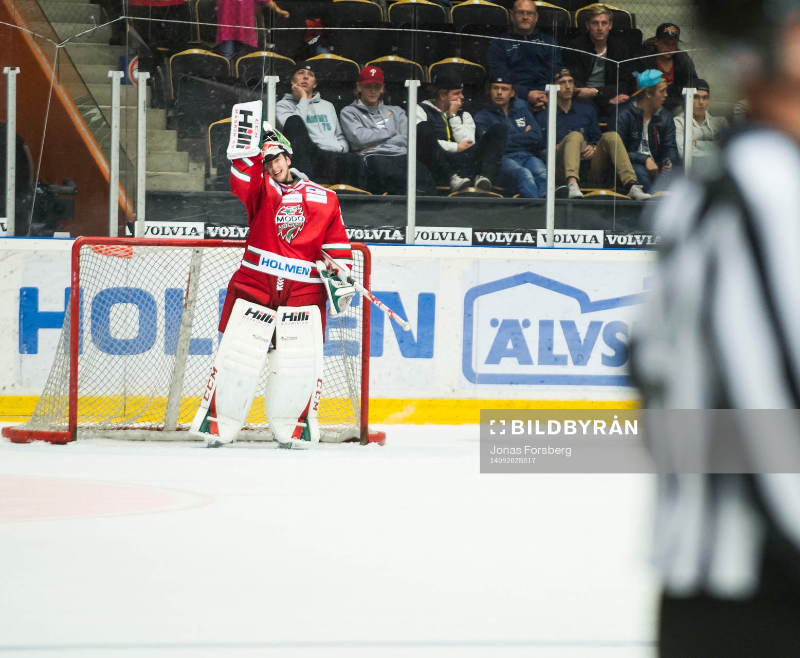 Modos  målvakt Adam Reideborn