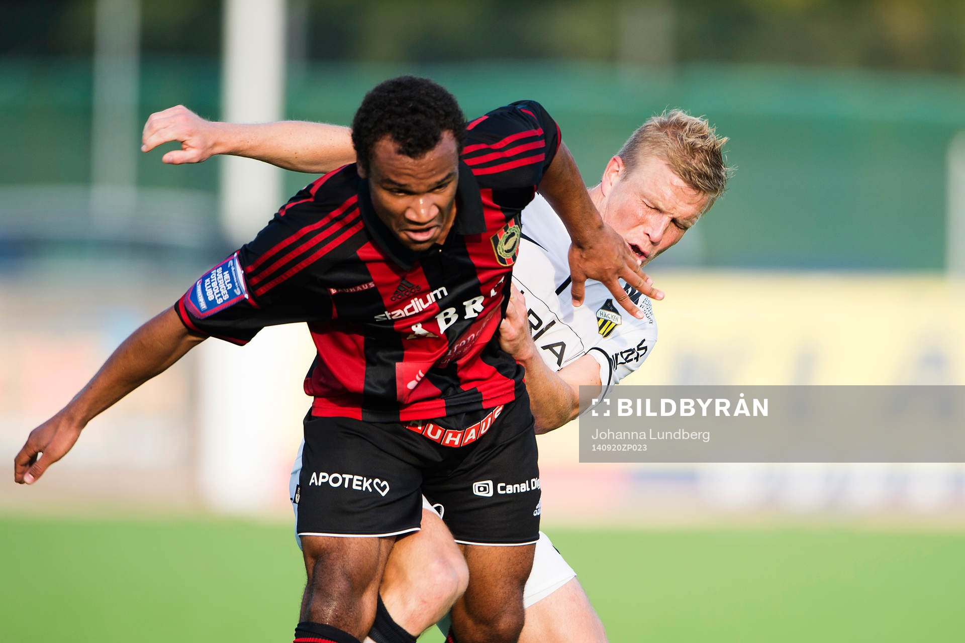 Brommapojkarnas Serge-Junior Martinsson Ngouali och
