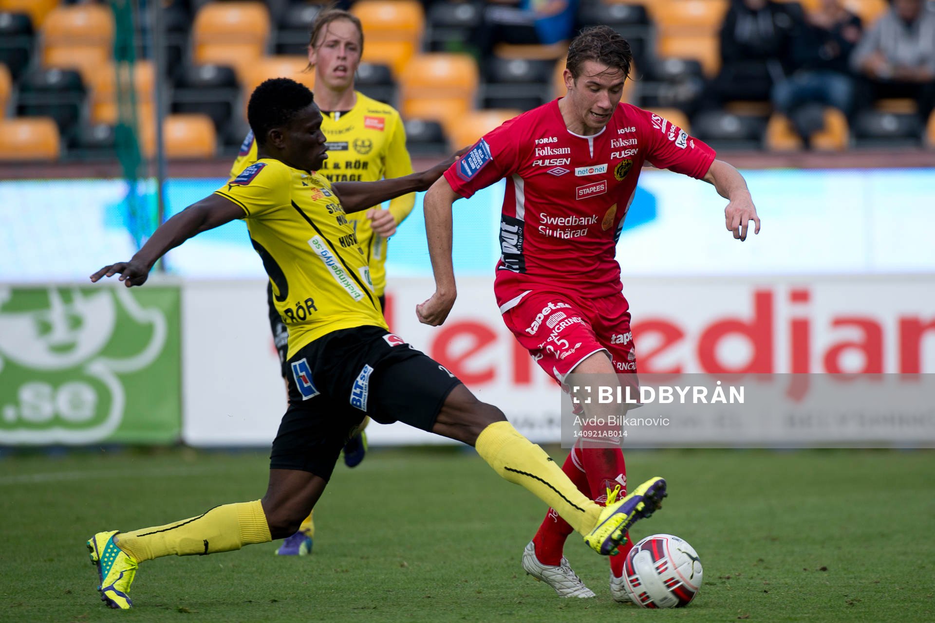 Mjällbys Kwame Bonsu och Elfsborgs Marcus Rohdén