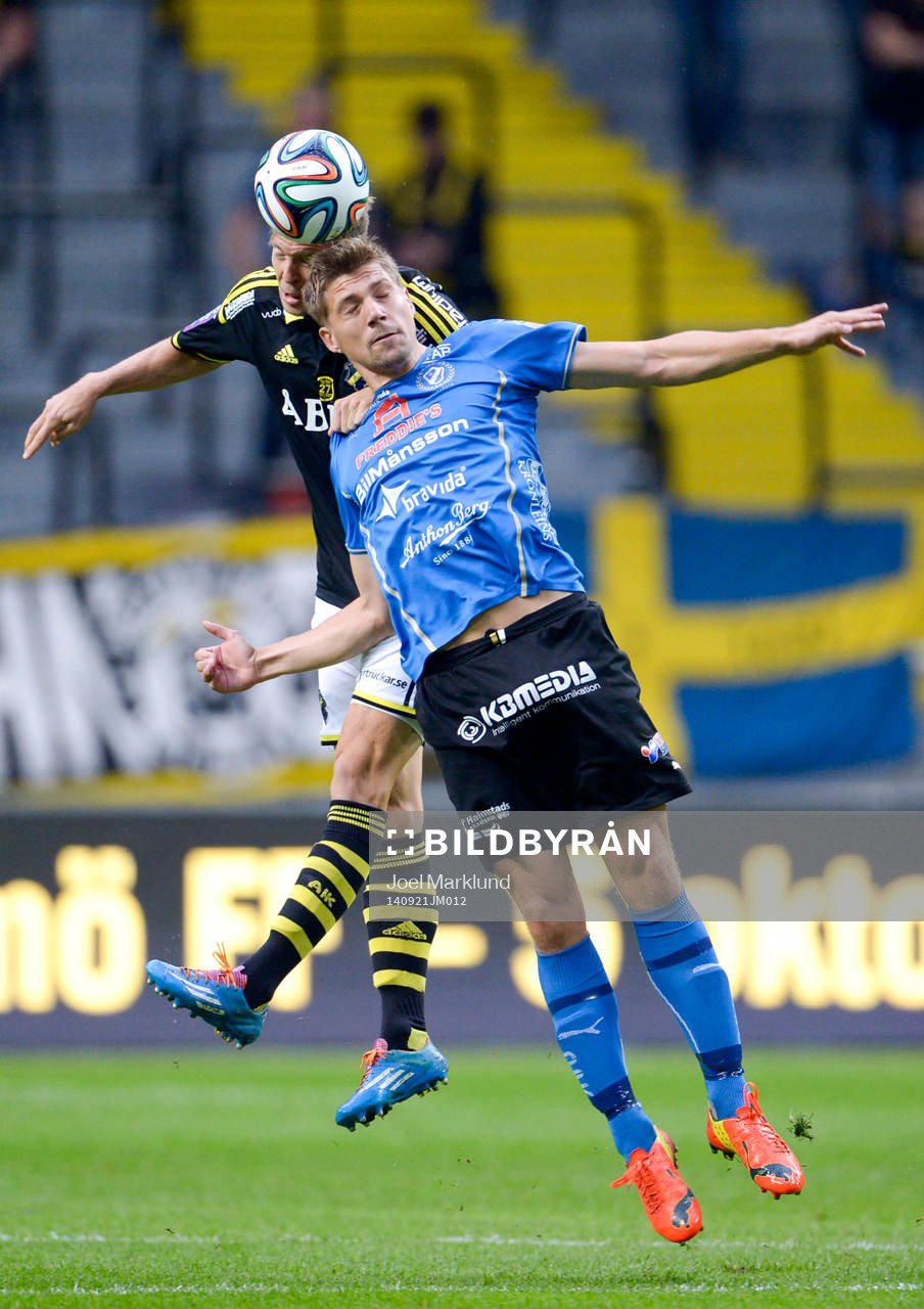 s Per Karlsson och Halmstads Mikael Boman