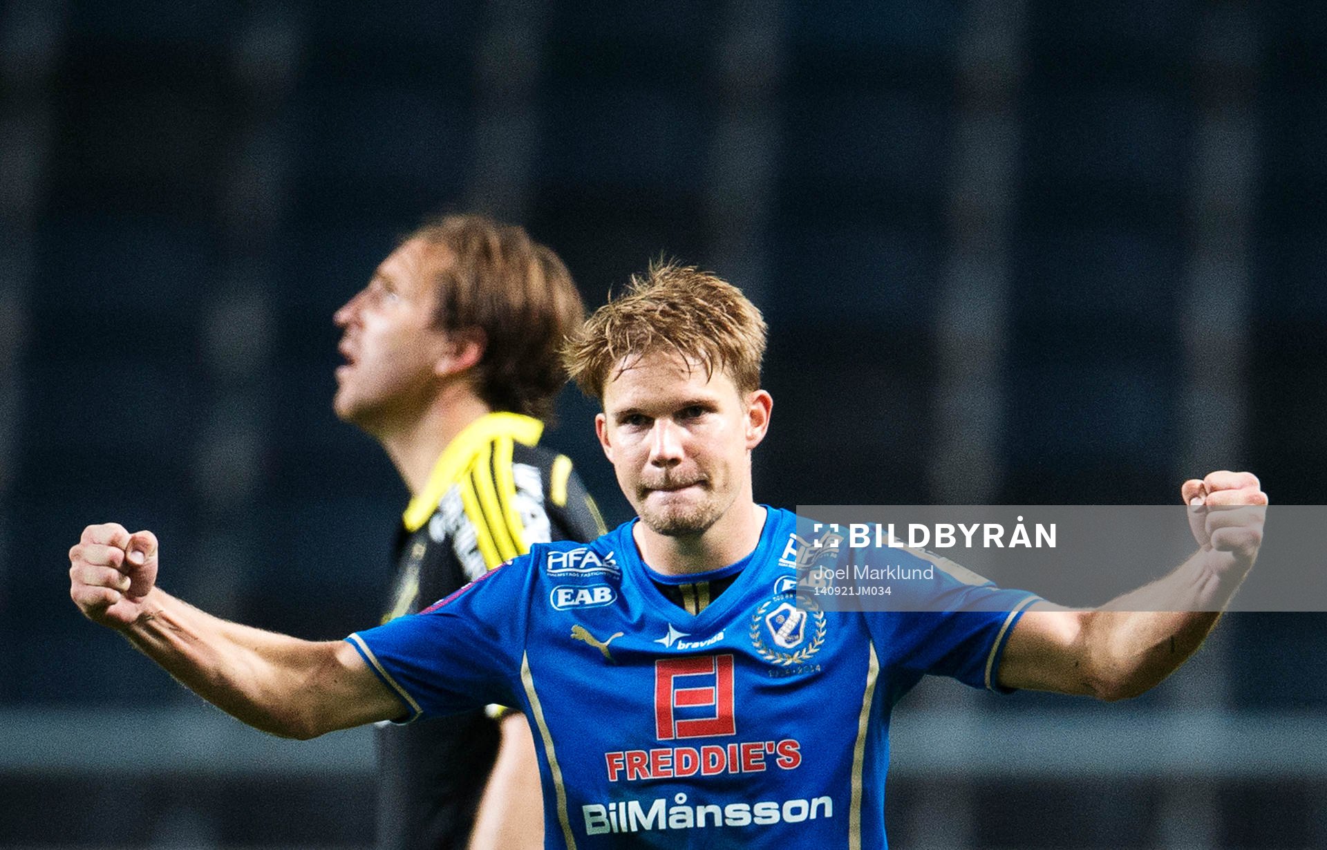 Halmstads Johan Blomberg jublar på slutsignalen