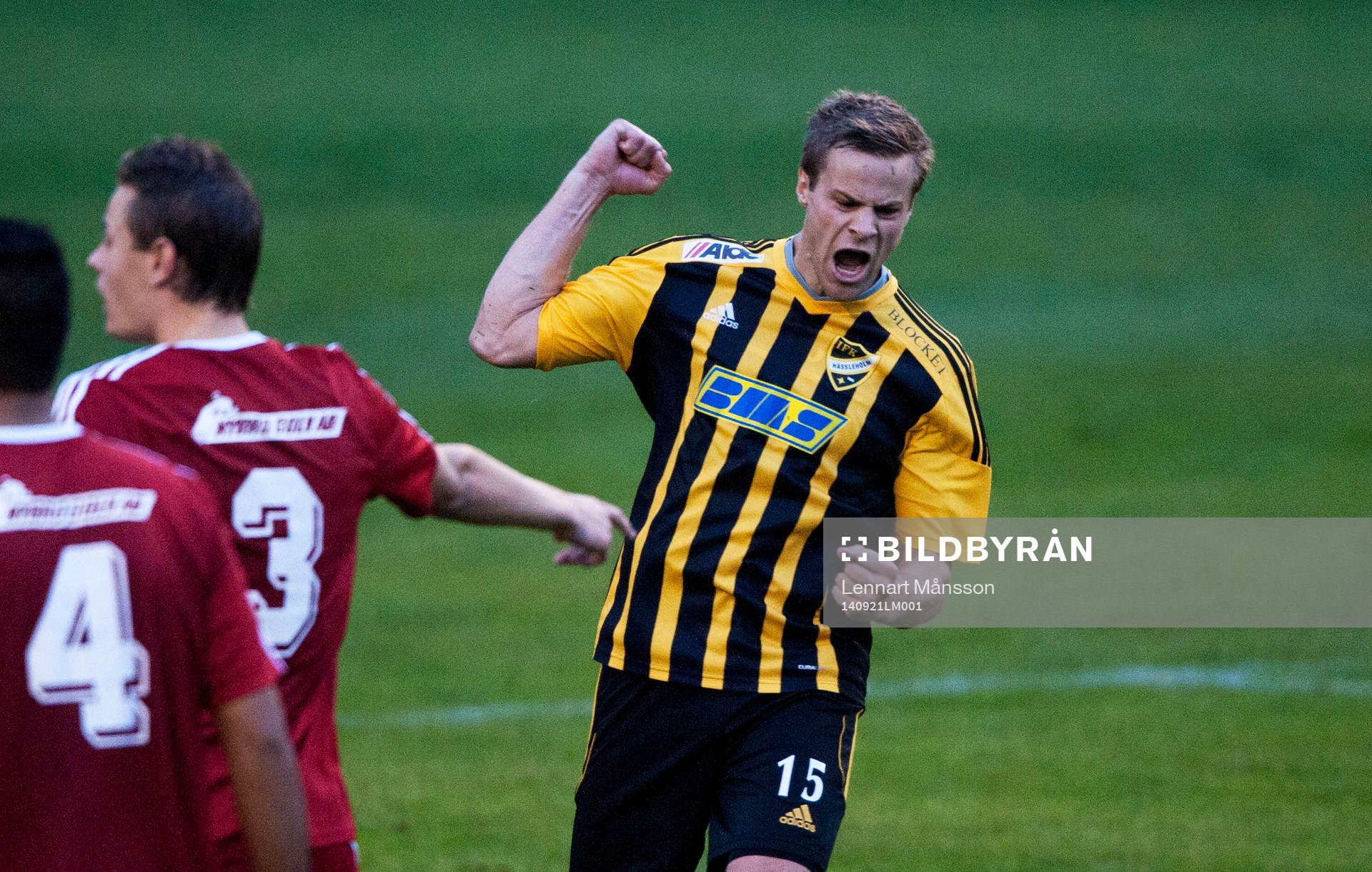 IFK Hässleholms Jesper Eliasson har kvitterat till 1-1 på