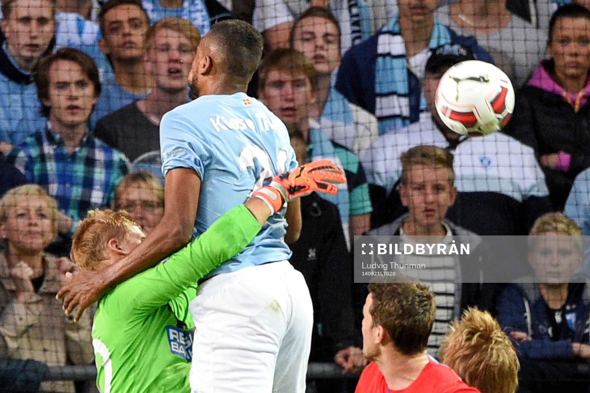 Helsingborgs målvakt Pär Hansson och Malmö FFs Isaac