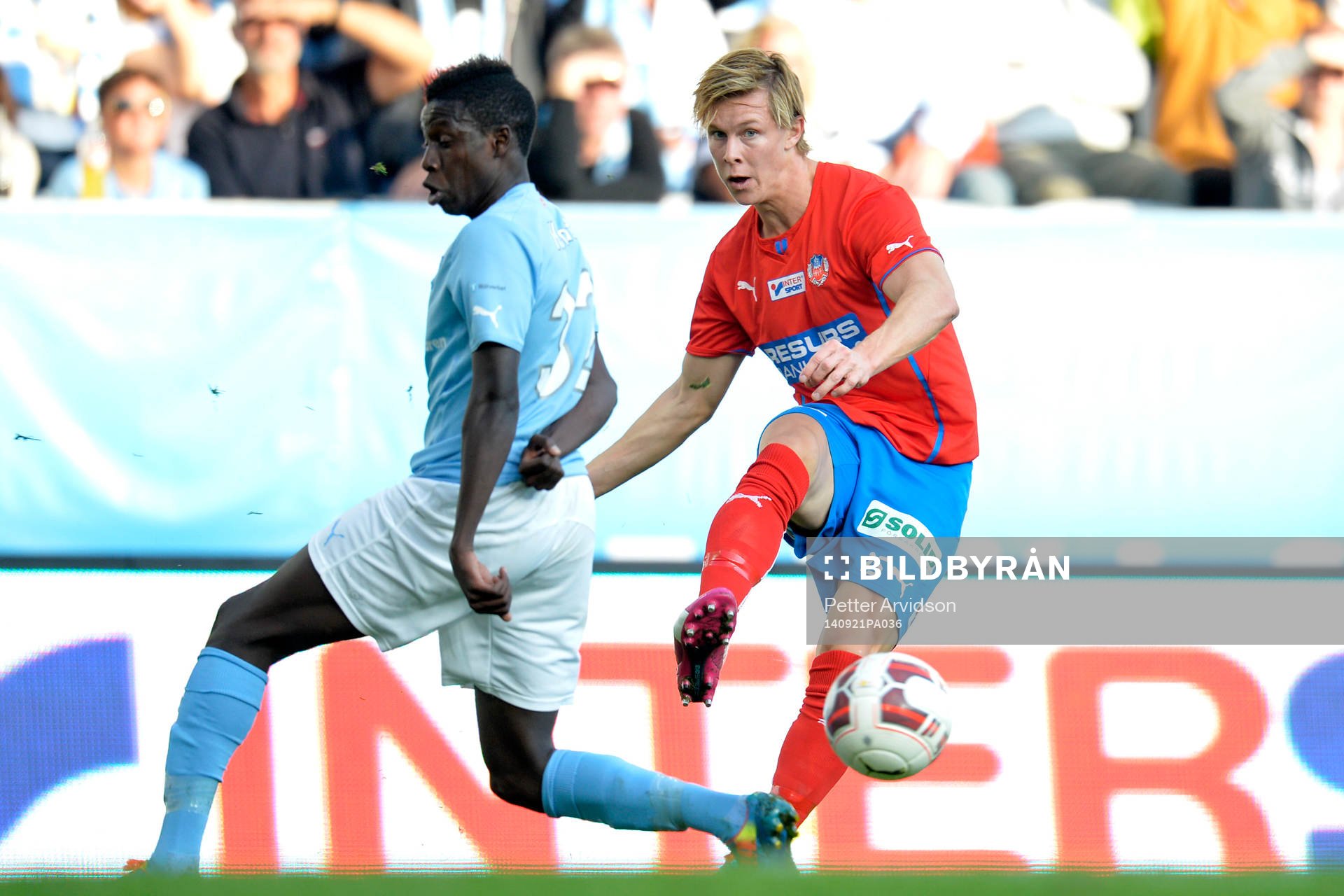 Helsingborgs Emil Krafth och Malmö FFs Pa Konate