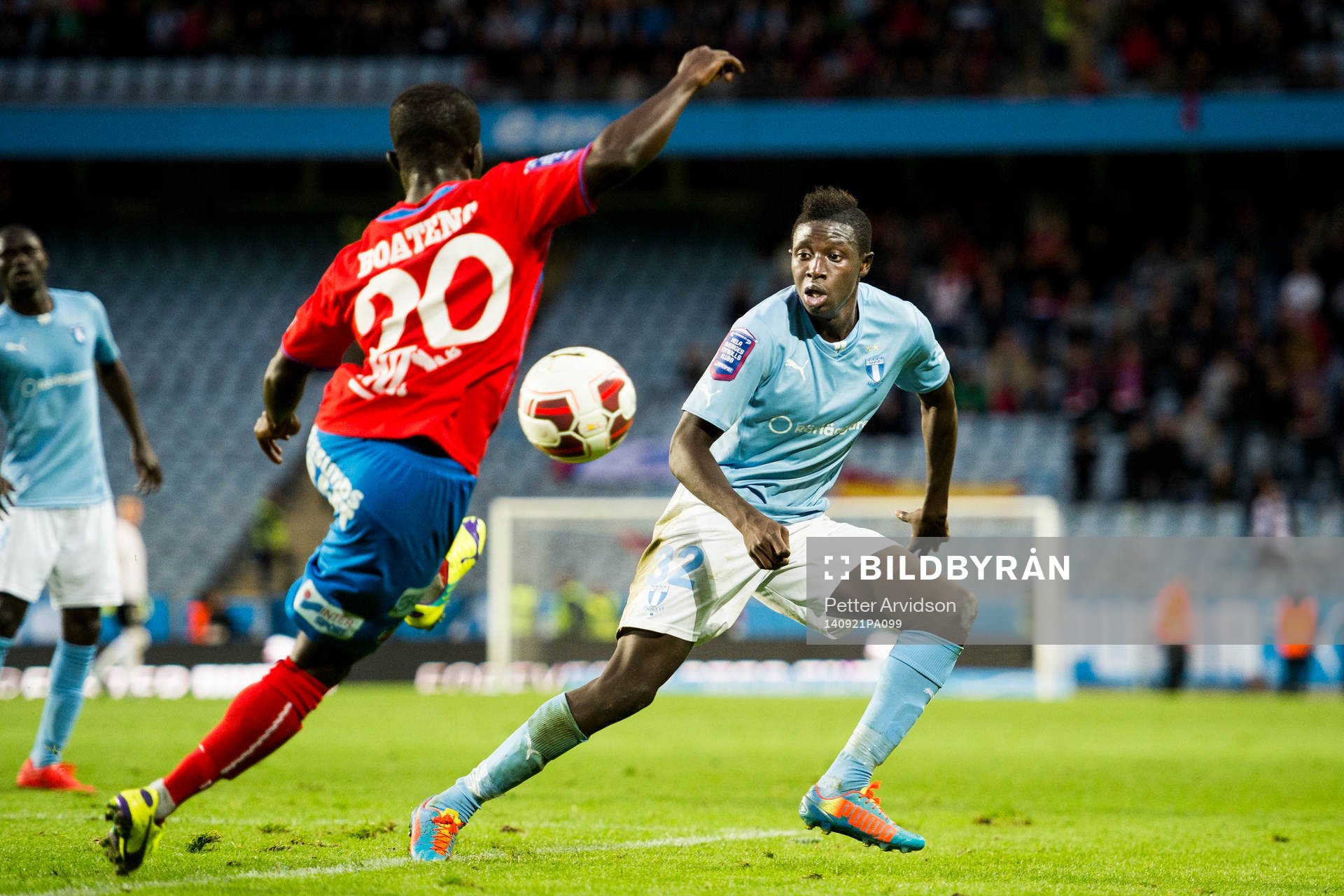 Malmö FFs Pa Konate och Helsingborgs Emmanuel Boateng