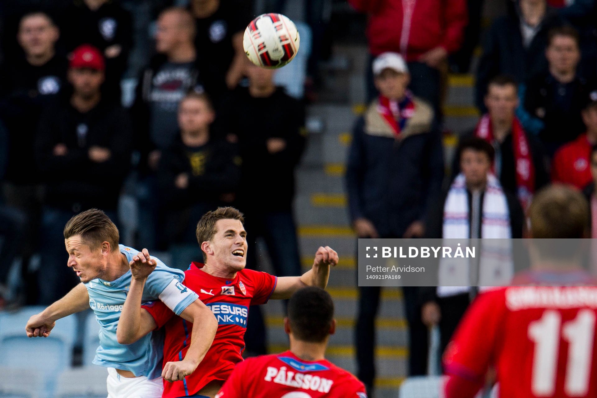Malmö FFs Markus Rosenberg i nickduell med Helsingborgs