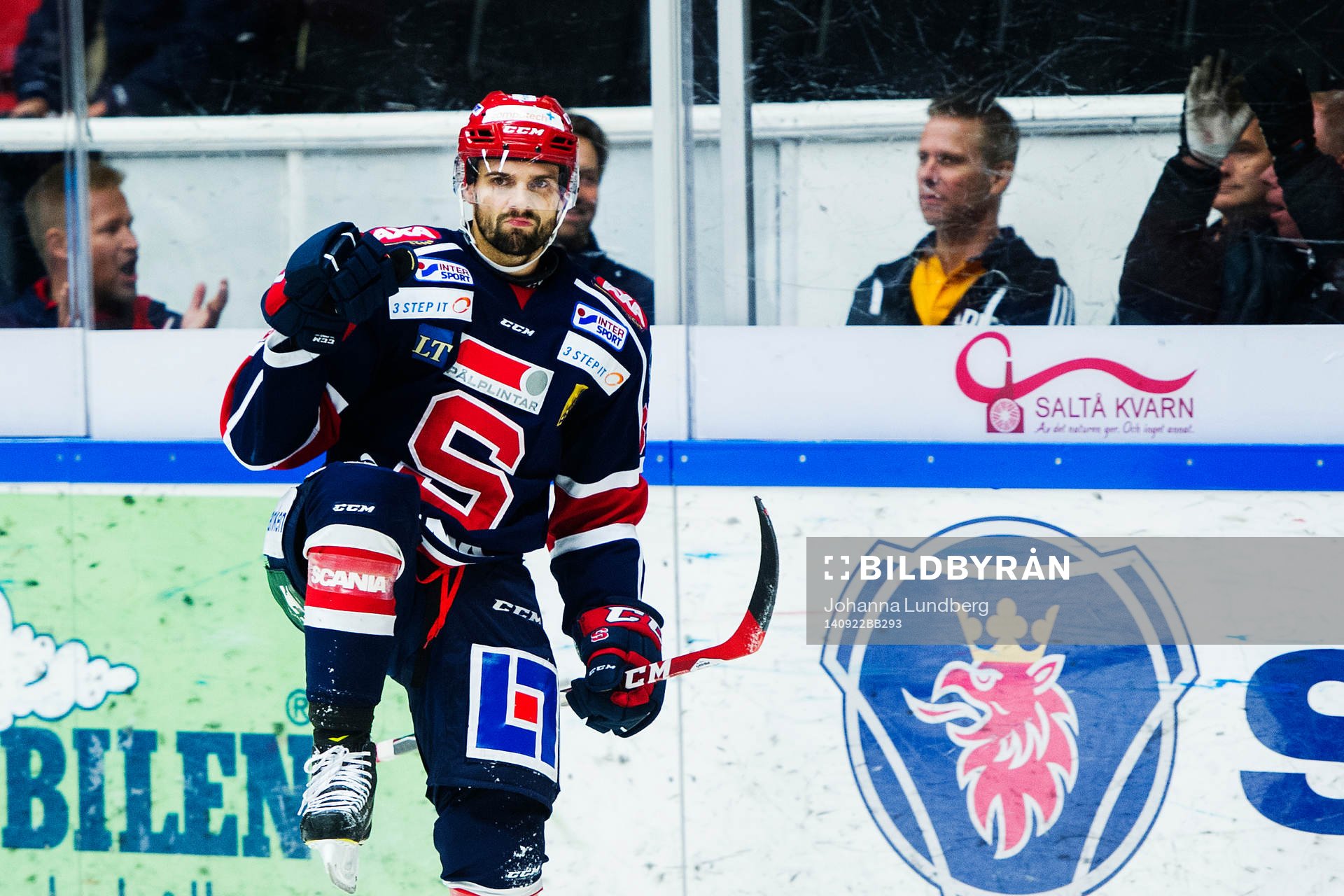 Södertäljes Mattias Beck jublar